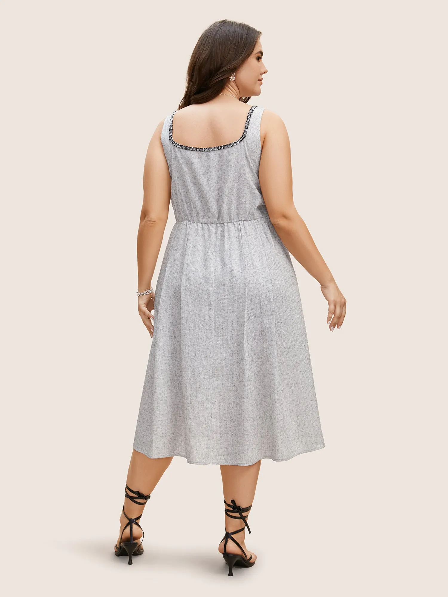 Square Neck Contrast Webbing Pleated Dress sold by Bloomchic product image thumbnail 4