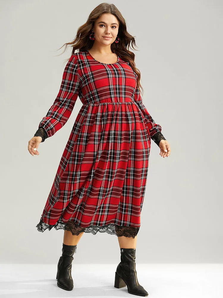 Plaid Guipure Lace Elastic Waist Gathered Dress sold by Bloomchic product image thumbnail 4