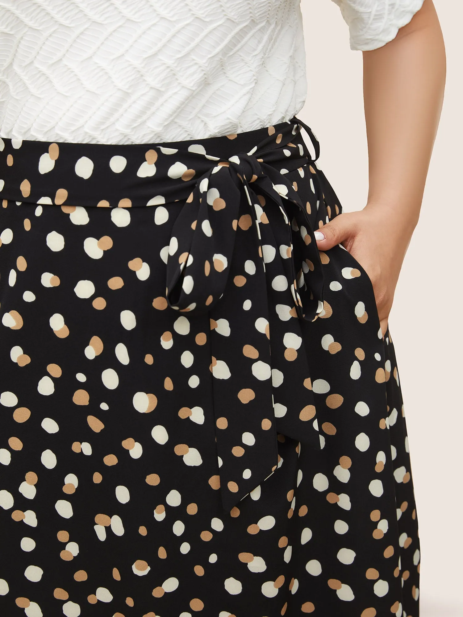 Allover Print Belted Pocket Skirt sold by Bloomchic product image thumbnail 3