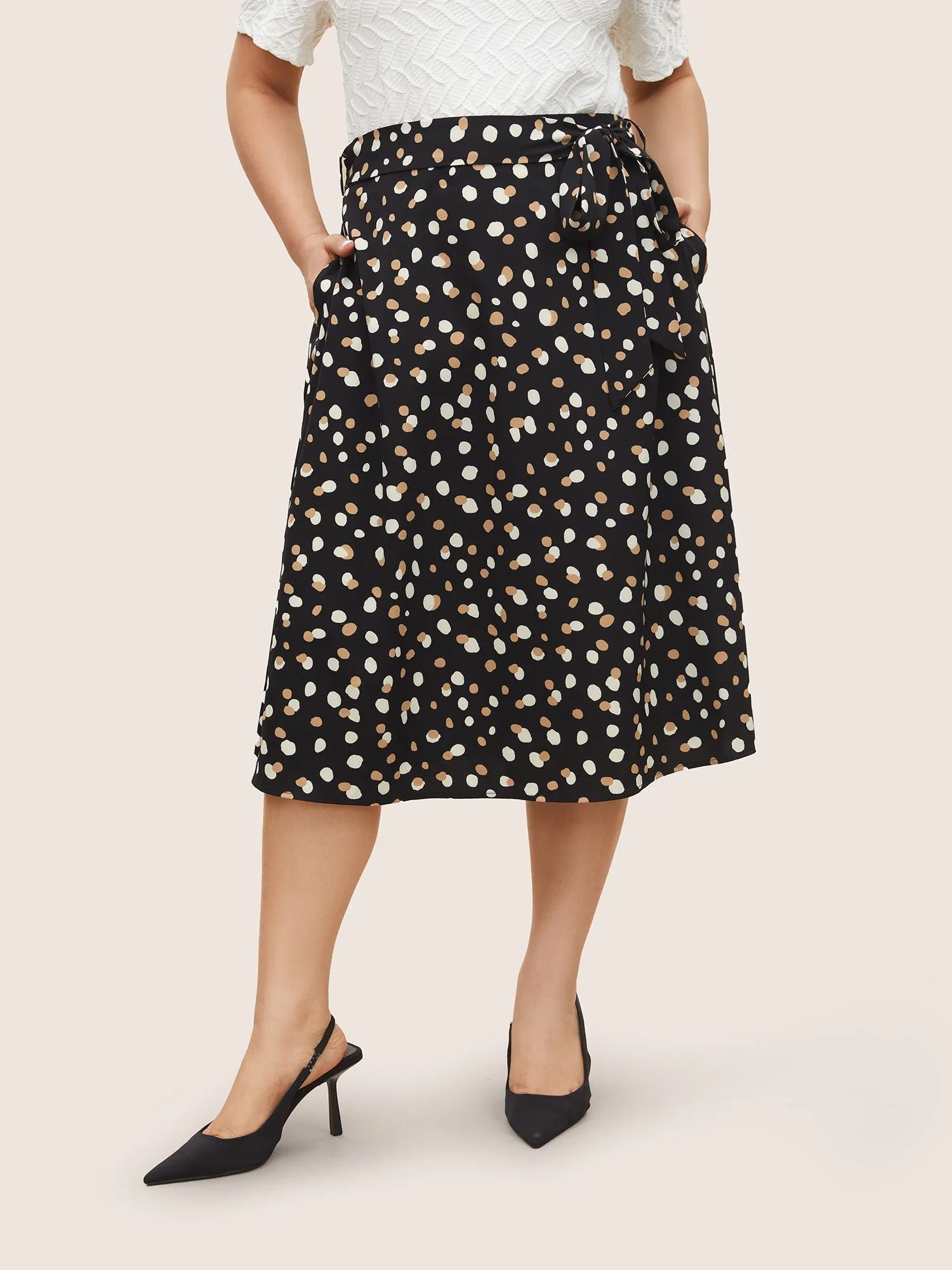 Allover Print Belted Pocket Skirt sold by Bloomchic