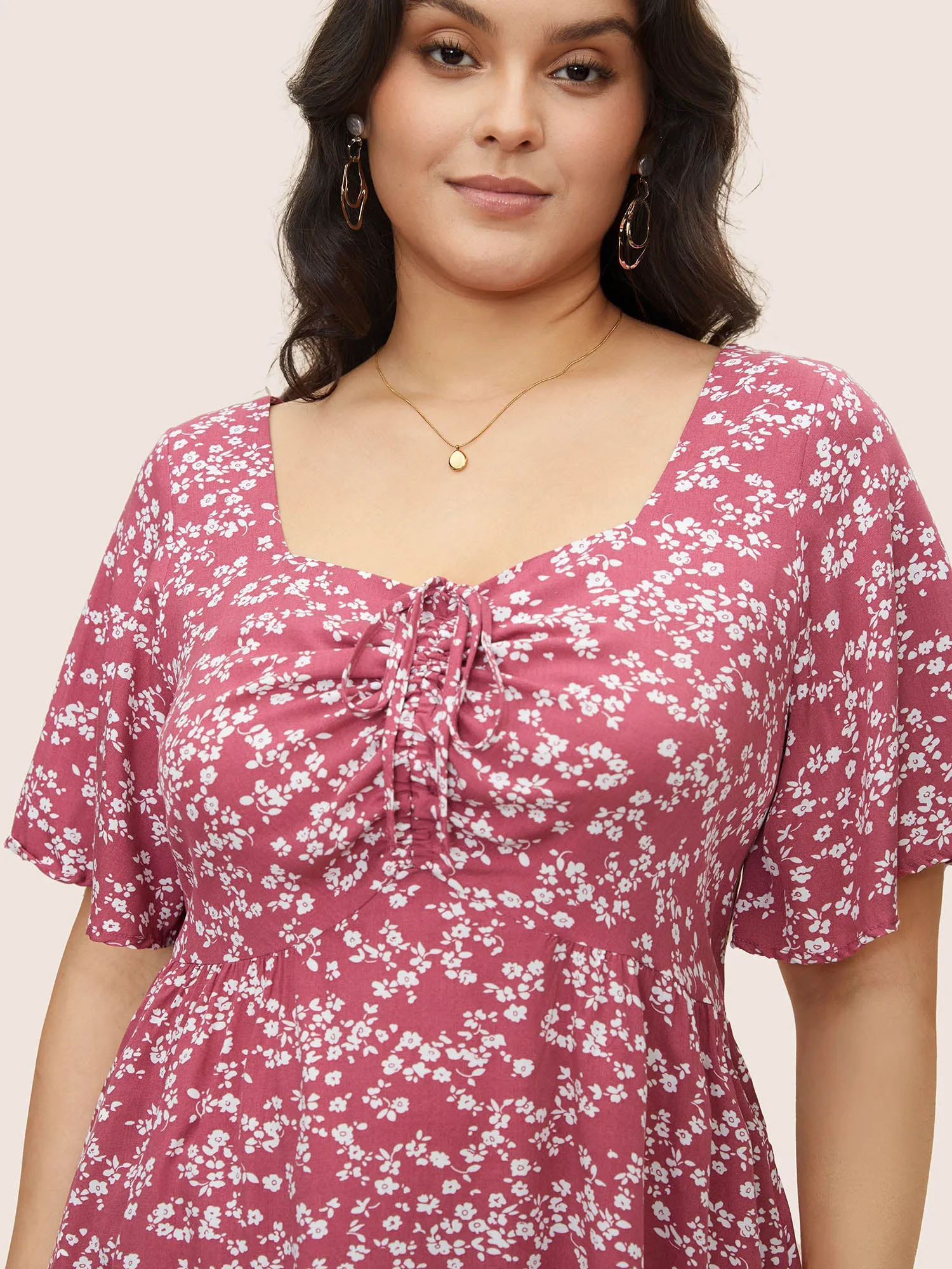 Ditsy Floral Heart Neckline Drawstring Tie Knot Blouse sold by Bloomchic product image thumbnail 4