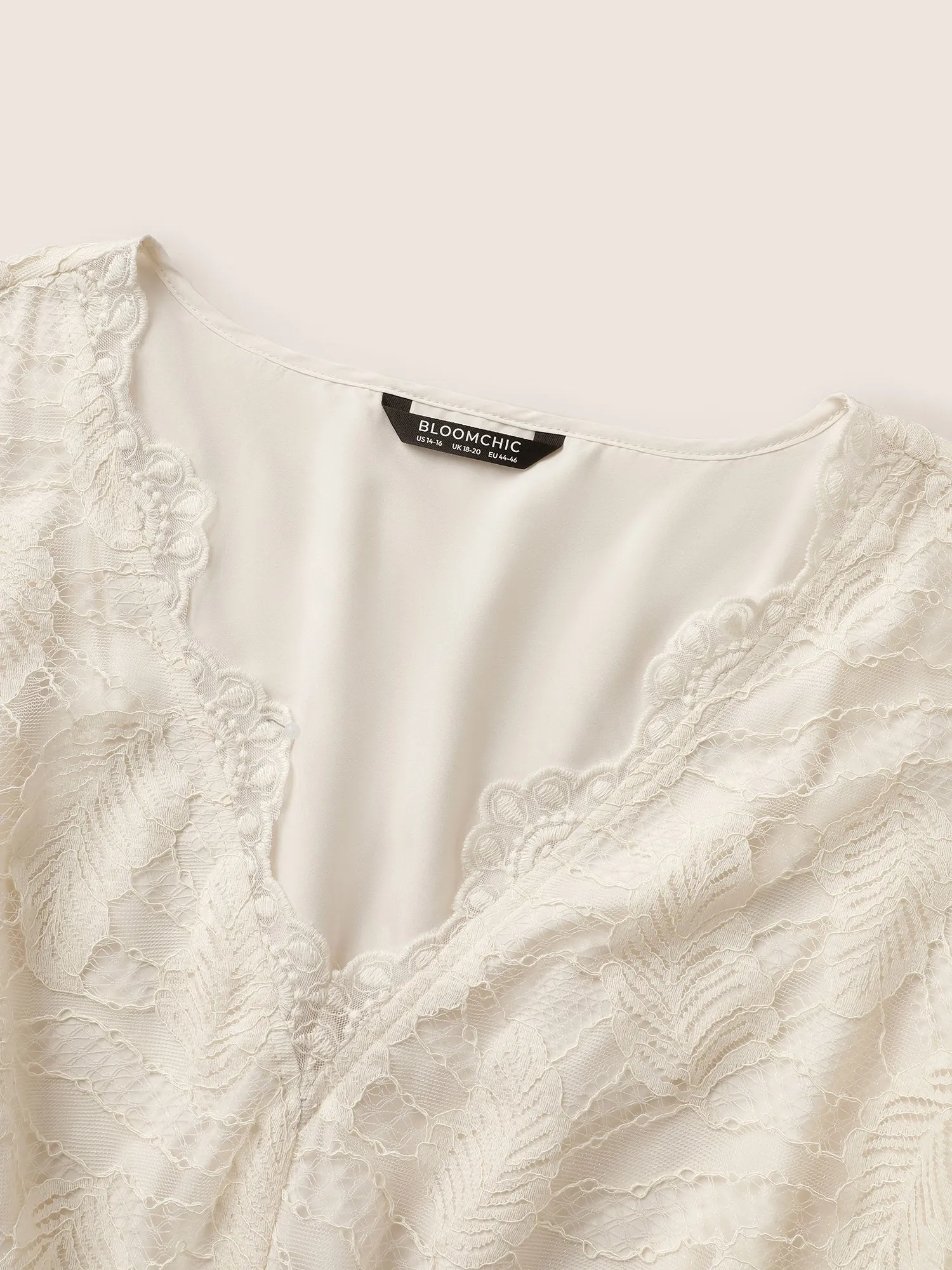 Lace Panel Mesh Patchwork Elastic Waist Blouse sold by Bloomchic product image thumbnail 5