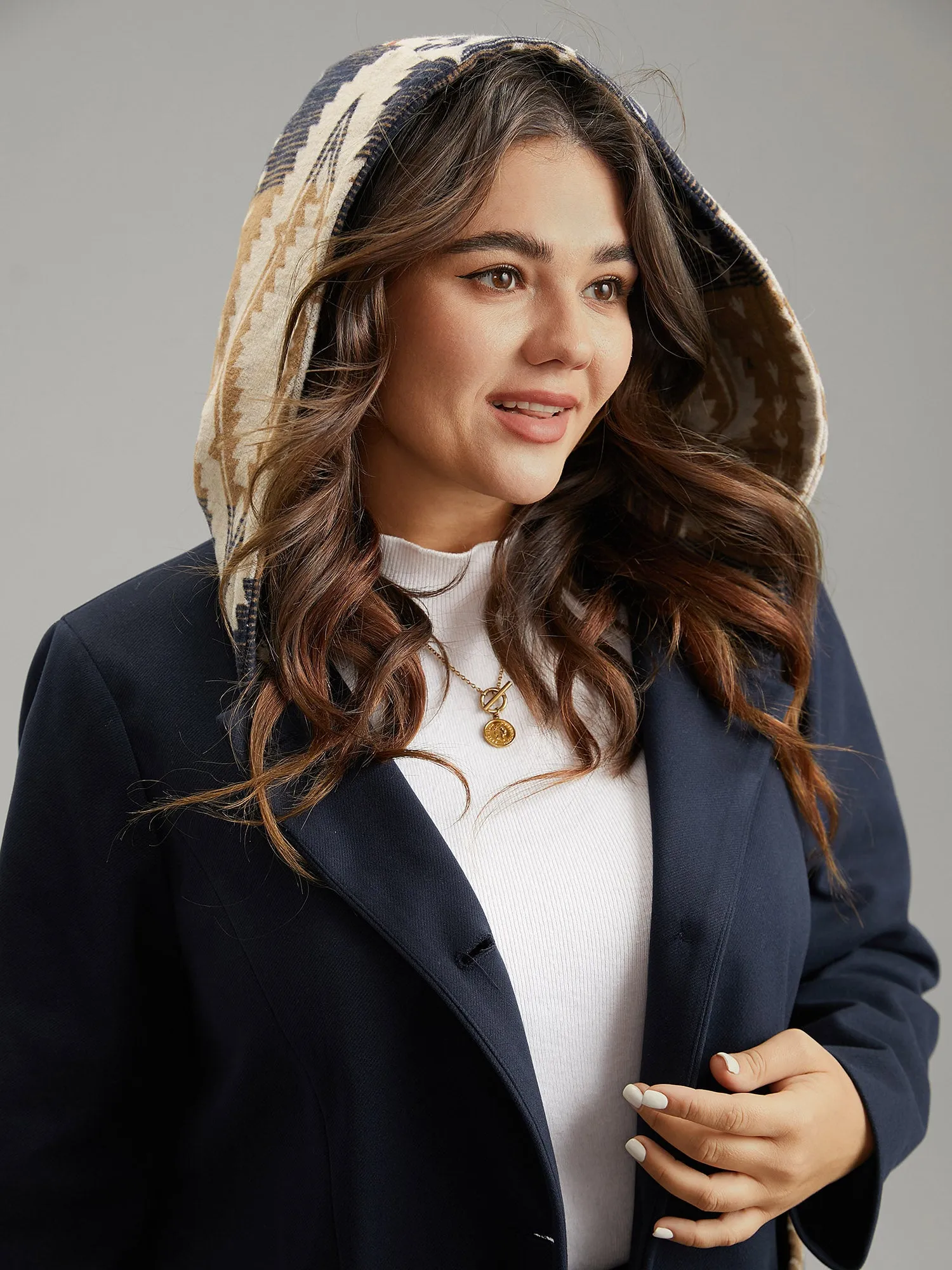 Geometric Contrast Hooded Tassel Trim Coat sold by Bloomchic product image thumbnail 4