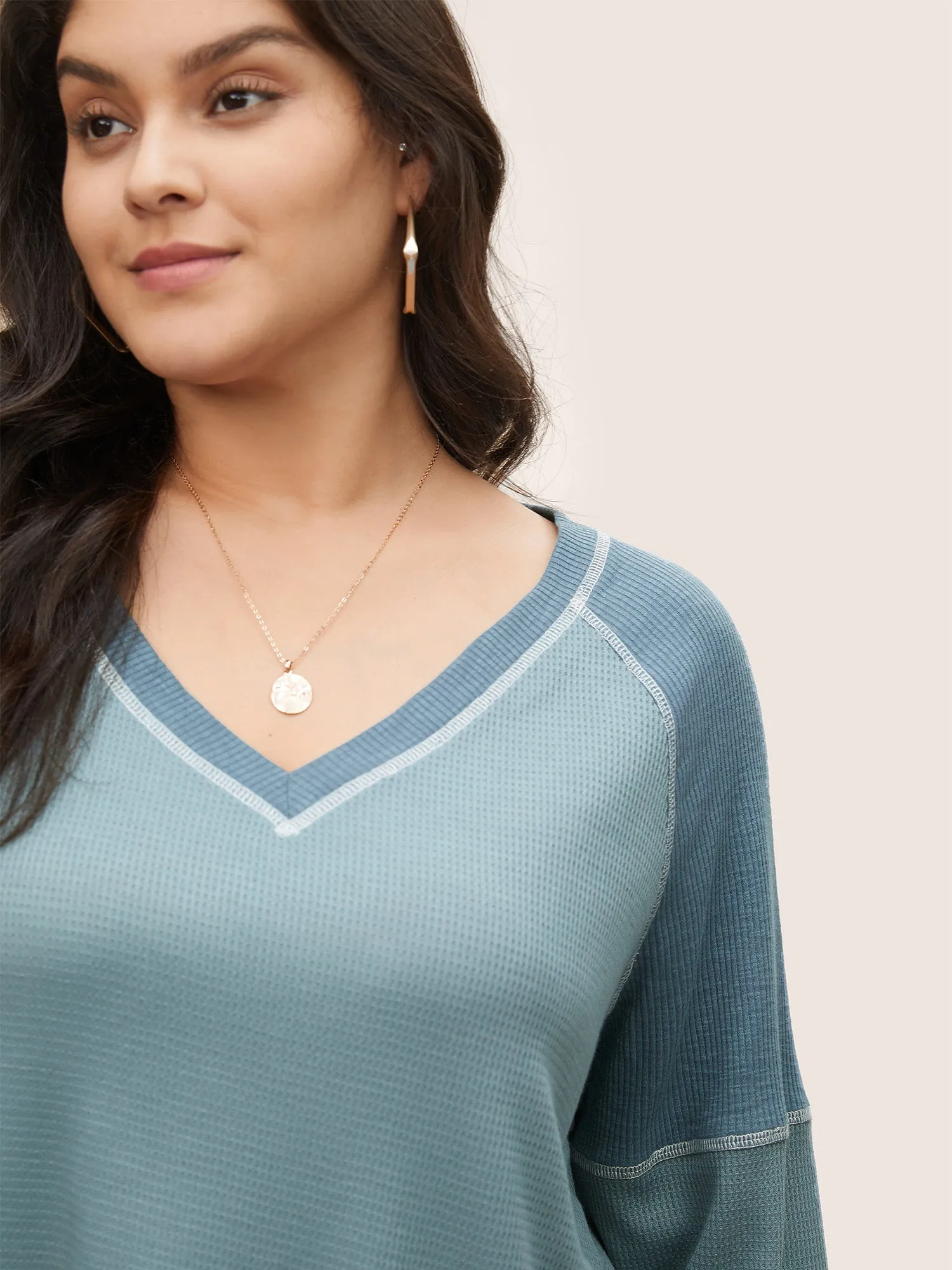 Patchwork Texture Waffle Knit Sweatshirt sold by Bloomchic product image thumbnail 5