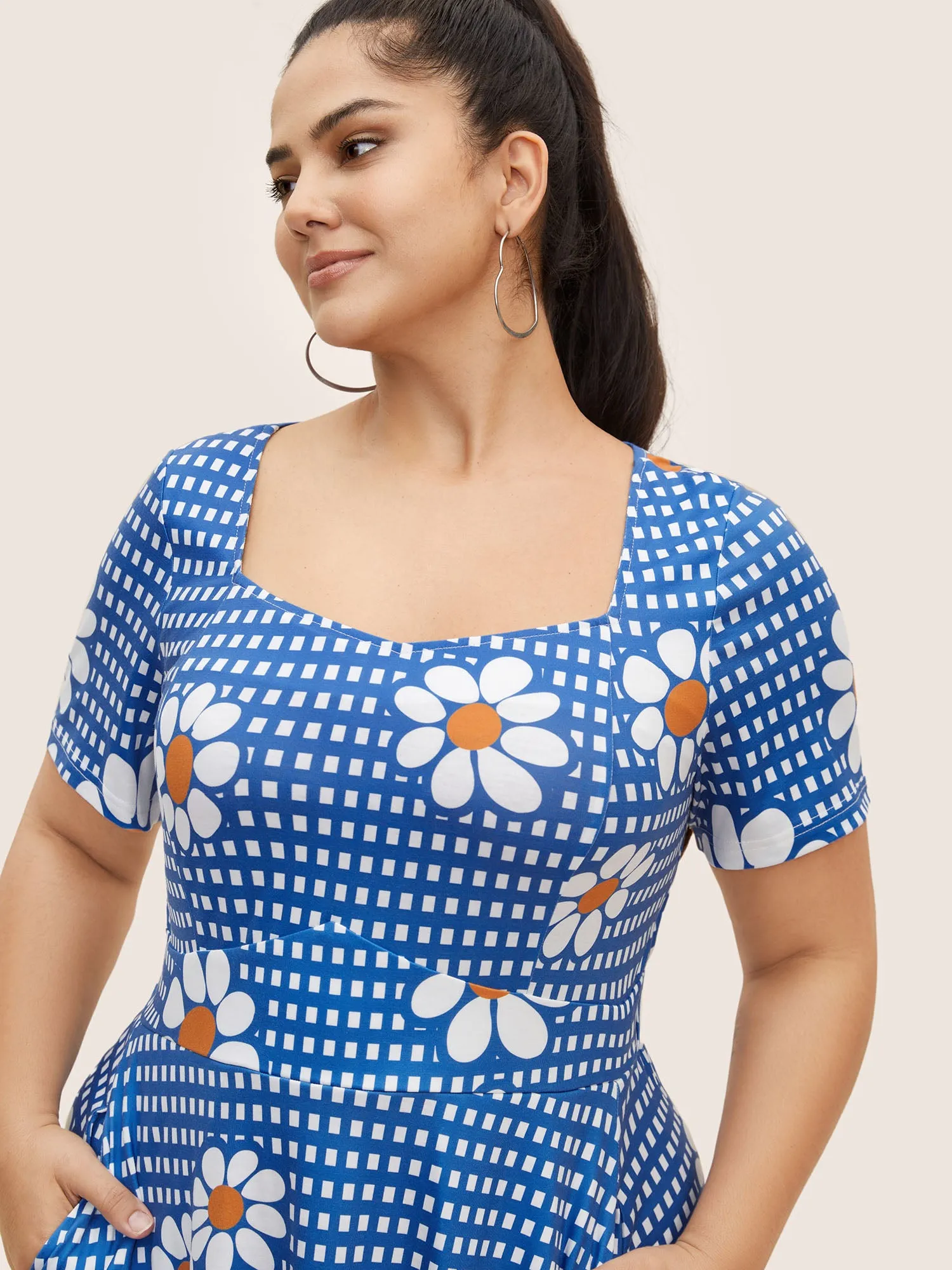 Gingham Floral Elastic Waist Midi Dress sold by Bloomchic product image thumbnail 2