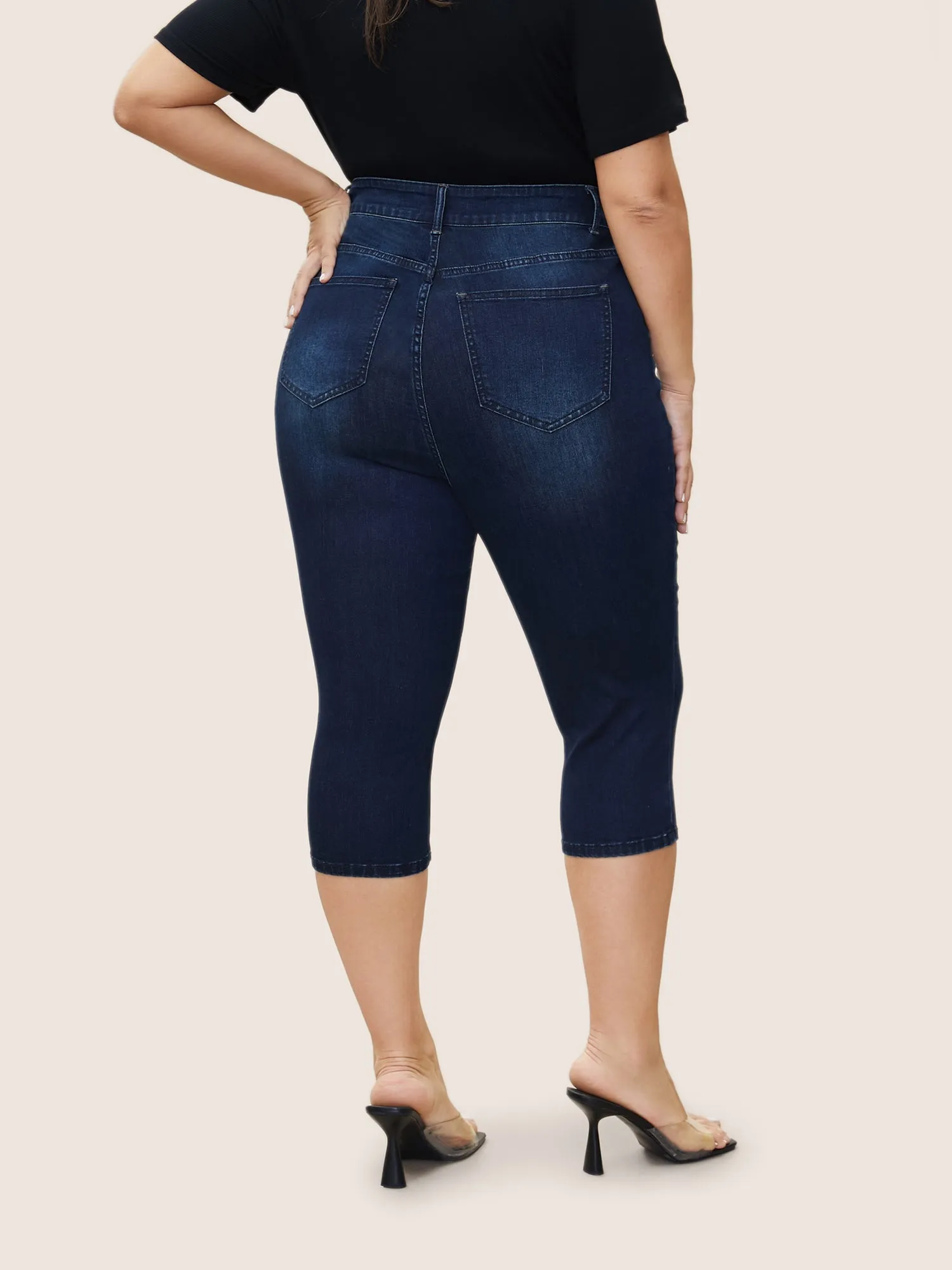 Dark Wash Below The Knees Pocket Jeans sold by Bloomchic product image thumbnail 3