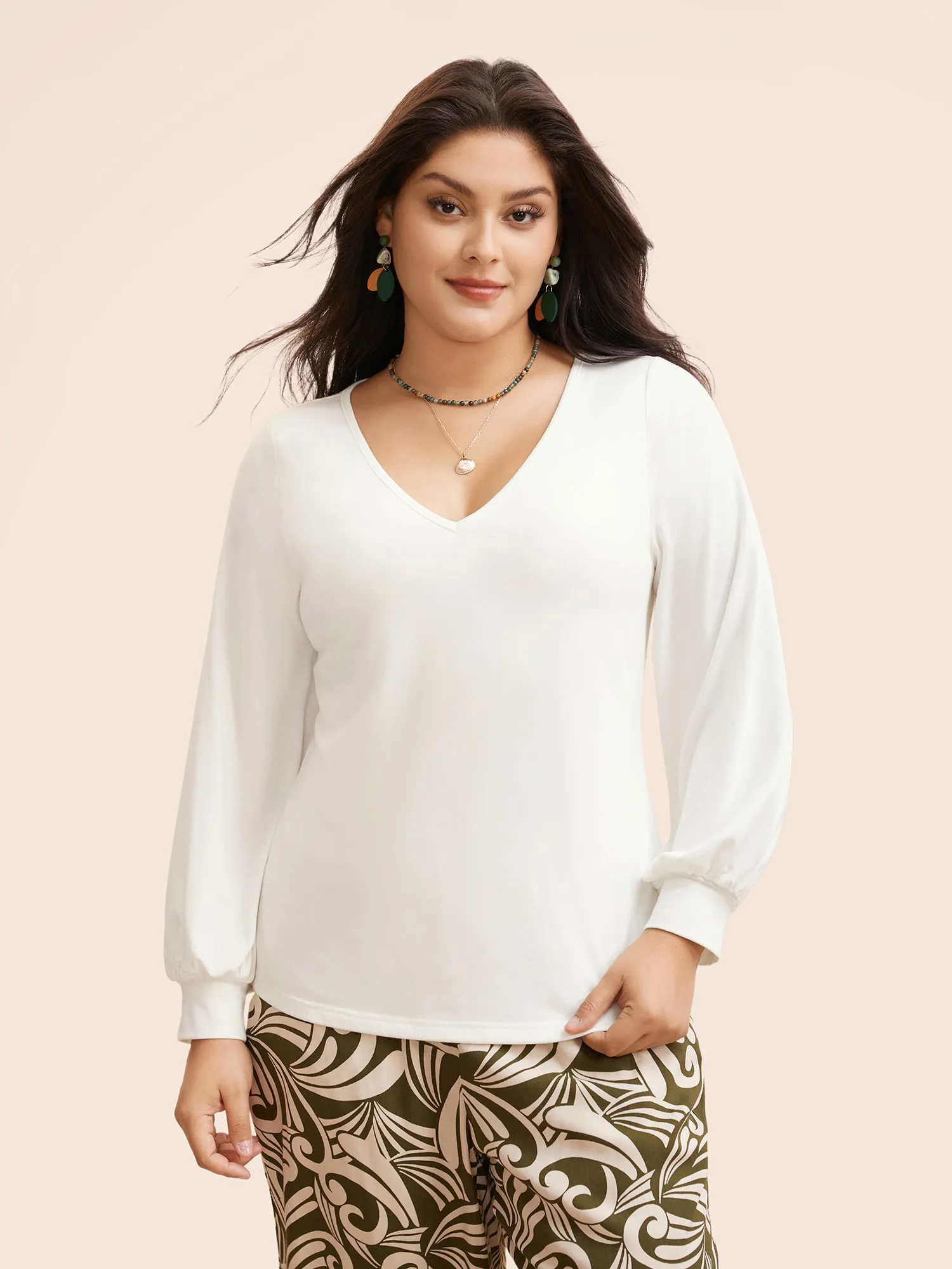 V Neck Lantern Sleeve Stretch T-shirt sold by Bloomchic product image thumbnail 3