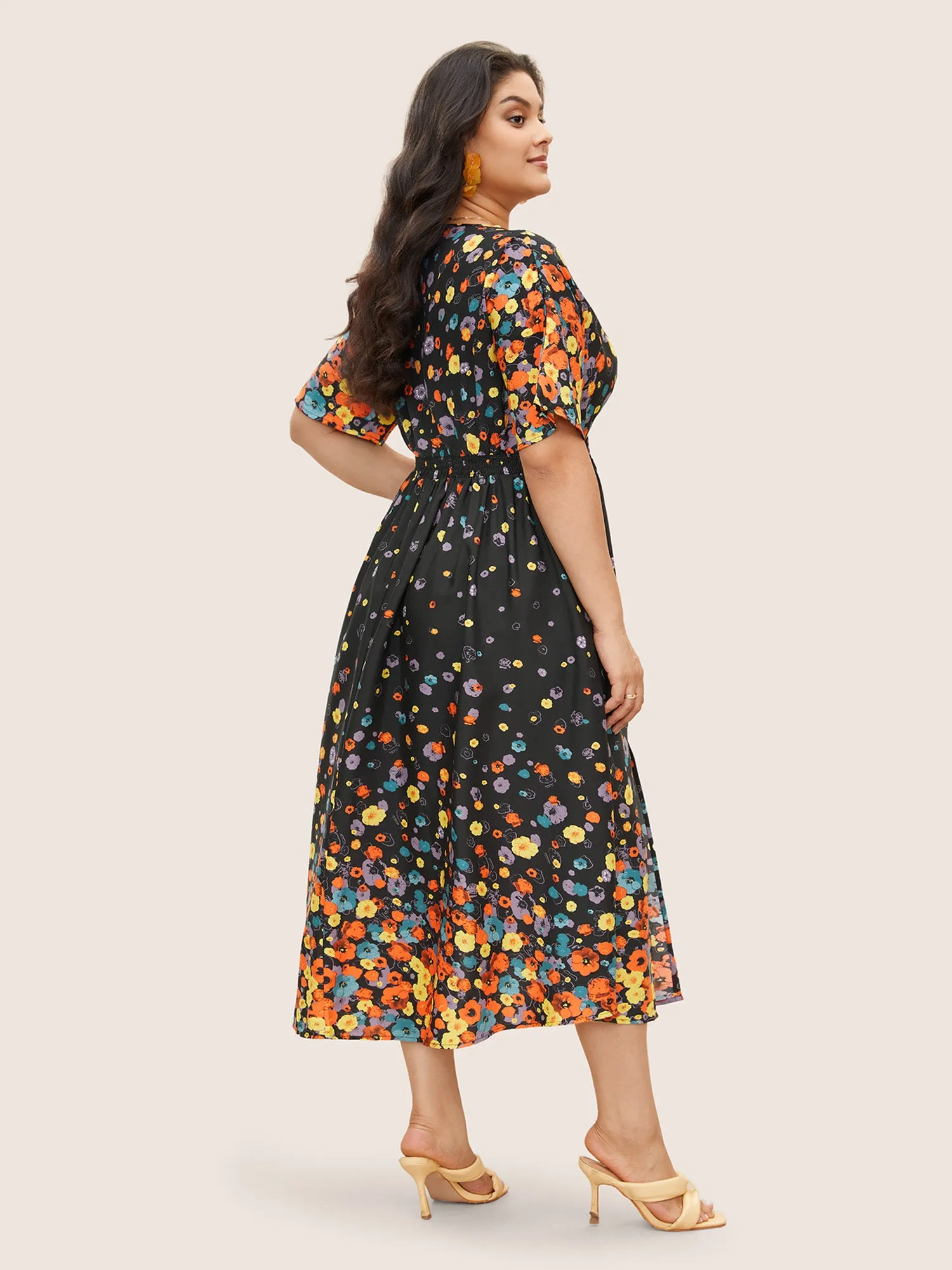 Floral Printed Pocket V Neck Shirred Split Hem Dress sold by Bloomchic product image thumbnail 4
