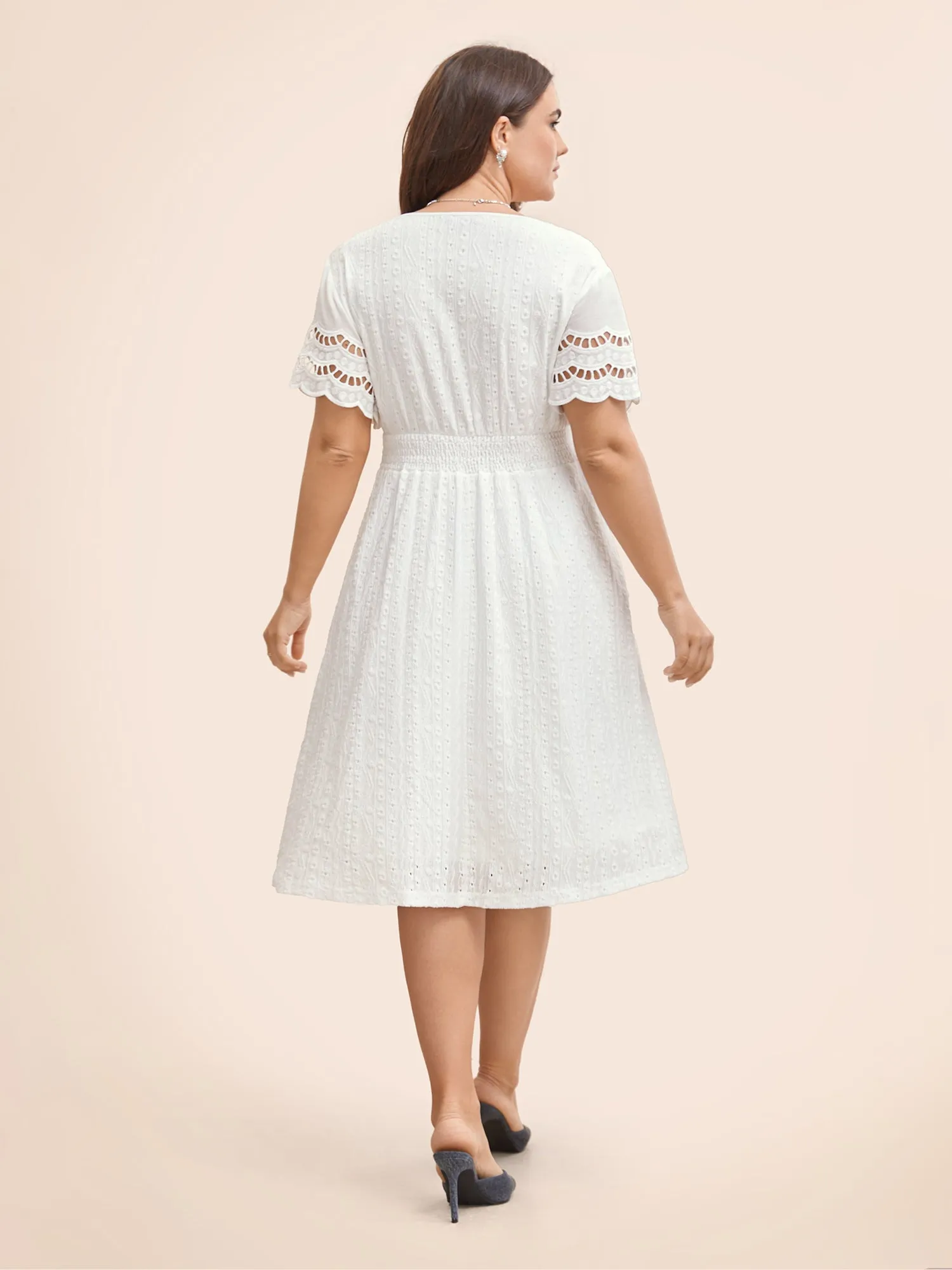 V Neck Shirred Lace Patchwork Dress sold by Bloomchic product image thumbnail 5