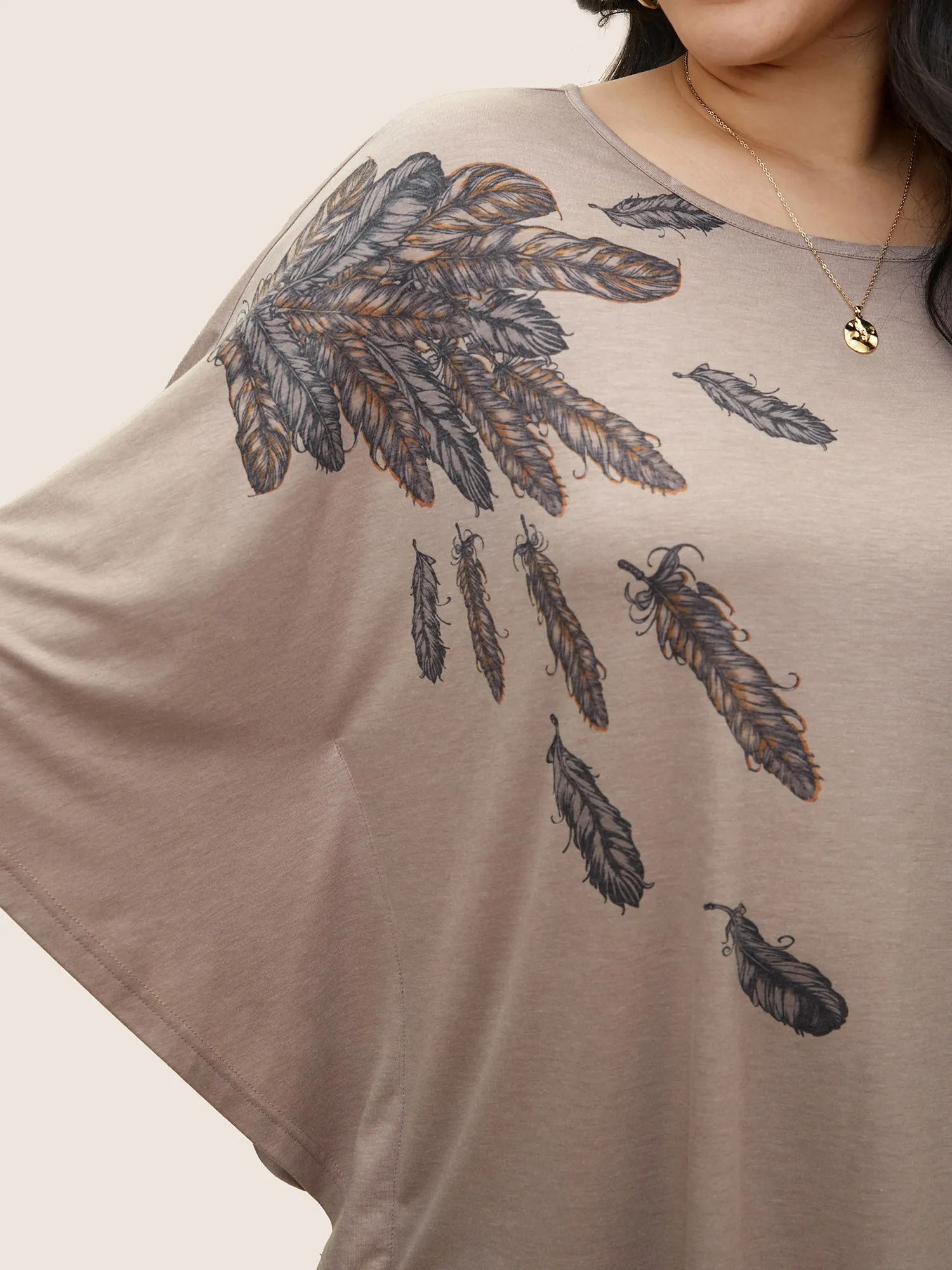 Feather Print Batwing Sleeve T-shirt sold by Bloomchic product image thumbnail 4