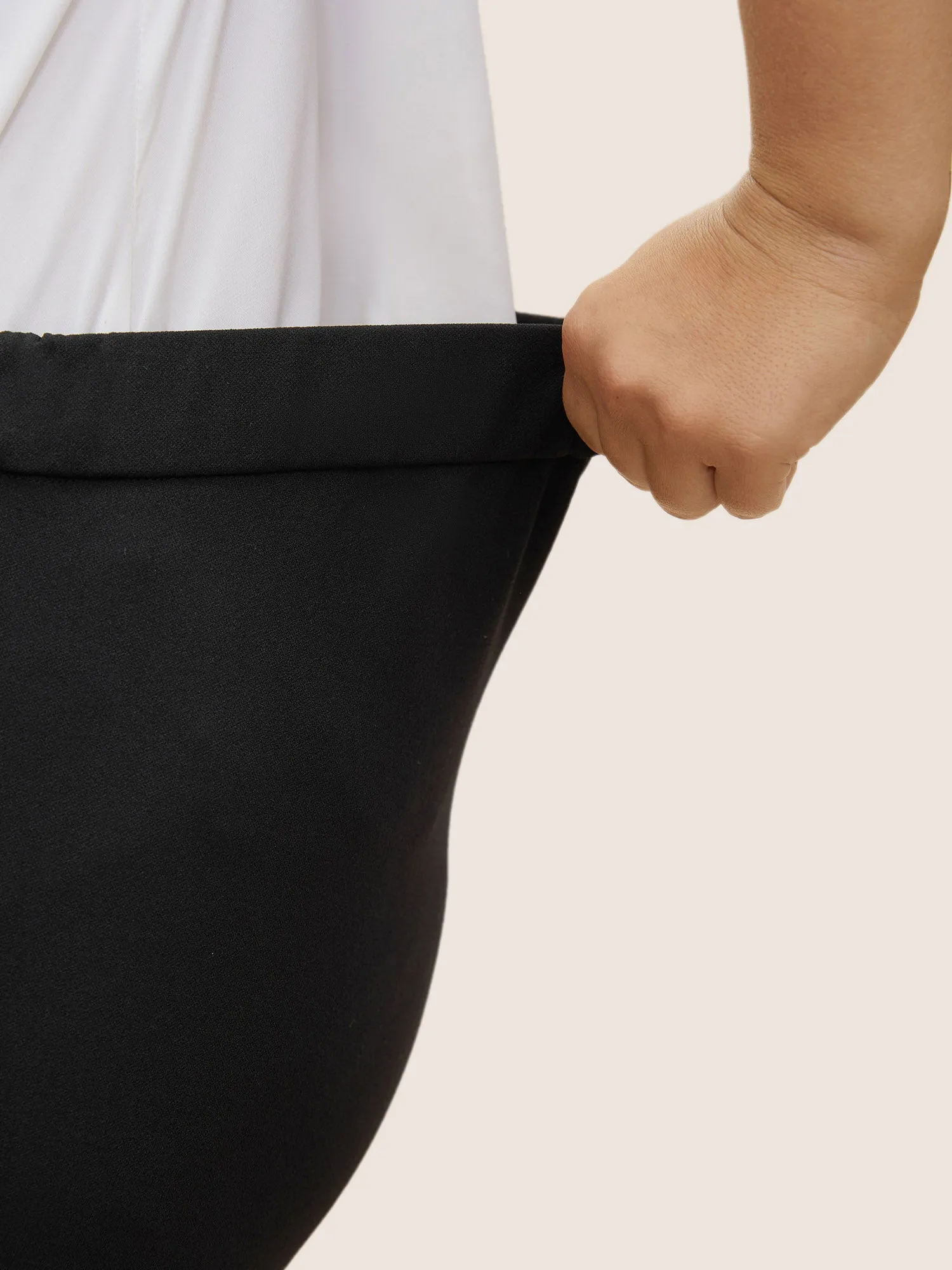 Plain Pocket Elastic Waist High Rise Pants sold by Bloomchic product image thumbnail 4