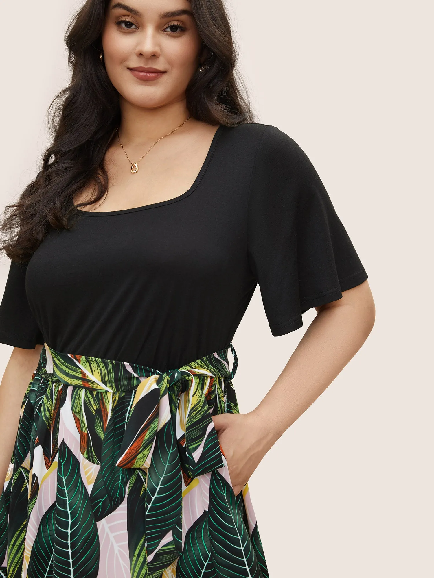 Plants Patchwork Pocket Square Neck Dress sold by Bloomchic product image thumbnail 4