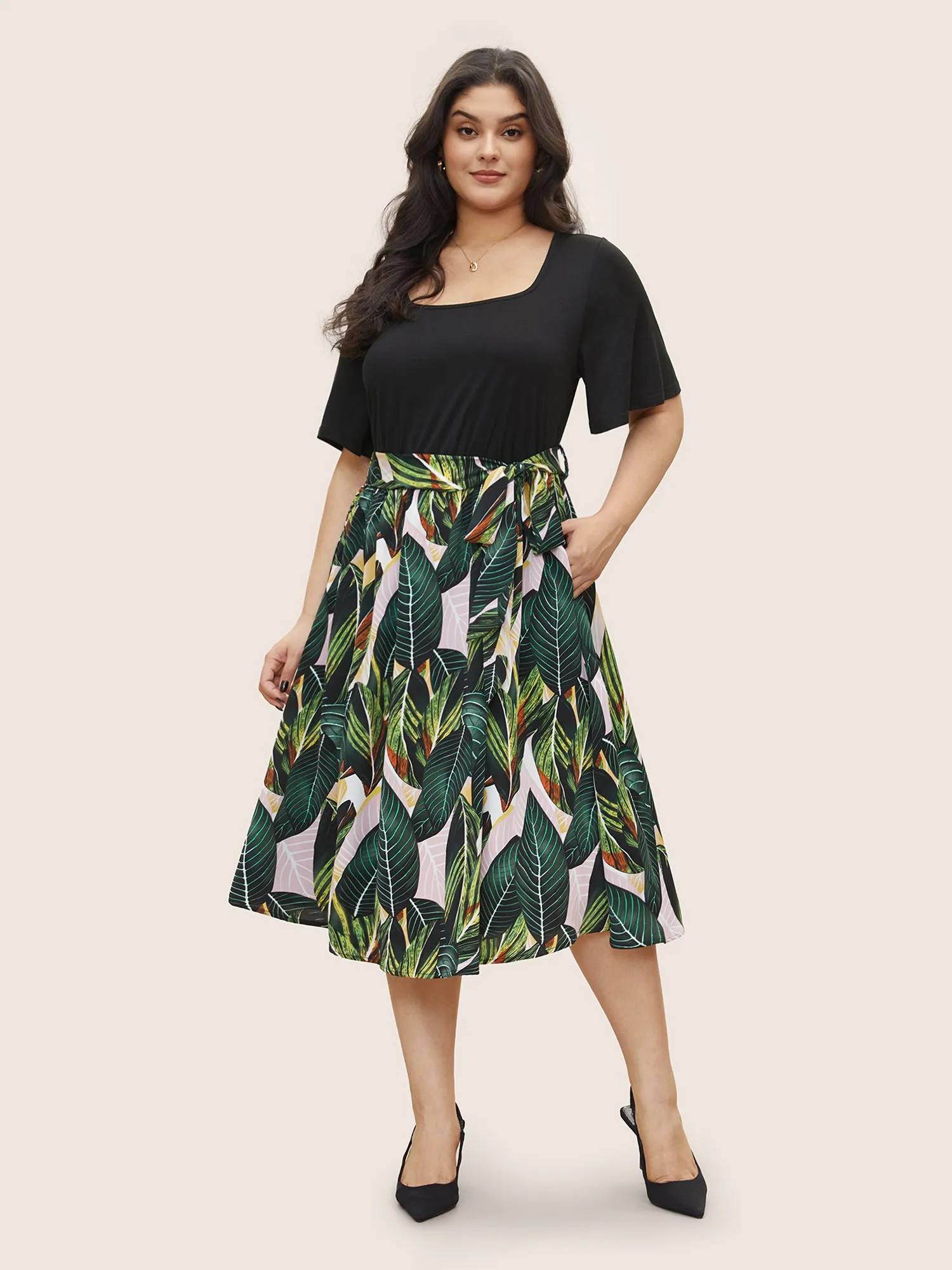 Plants Patchwork Pocket Square Neck Dress sold by Bloomchic product image thumbnail 2