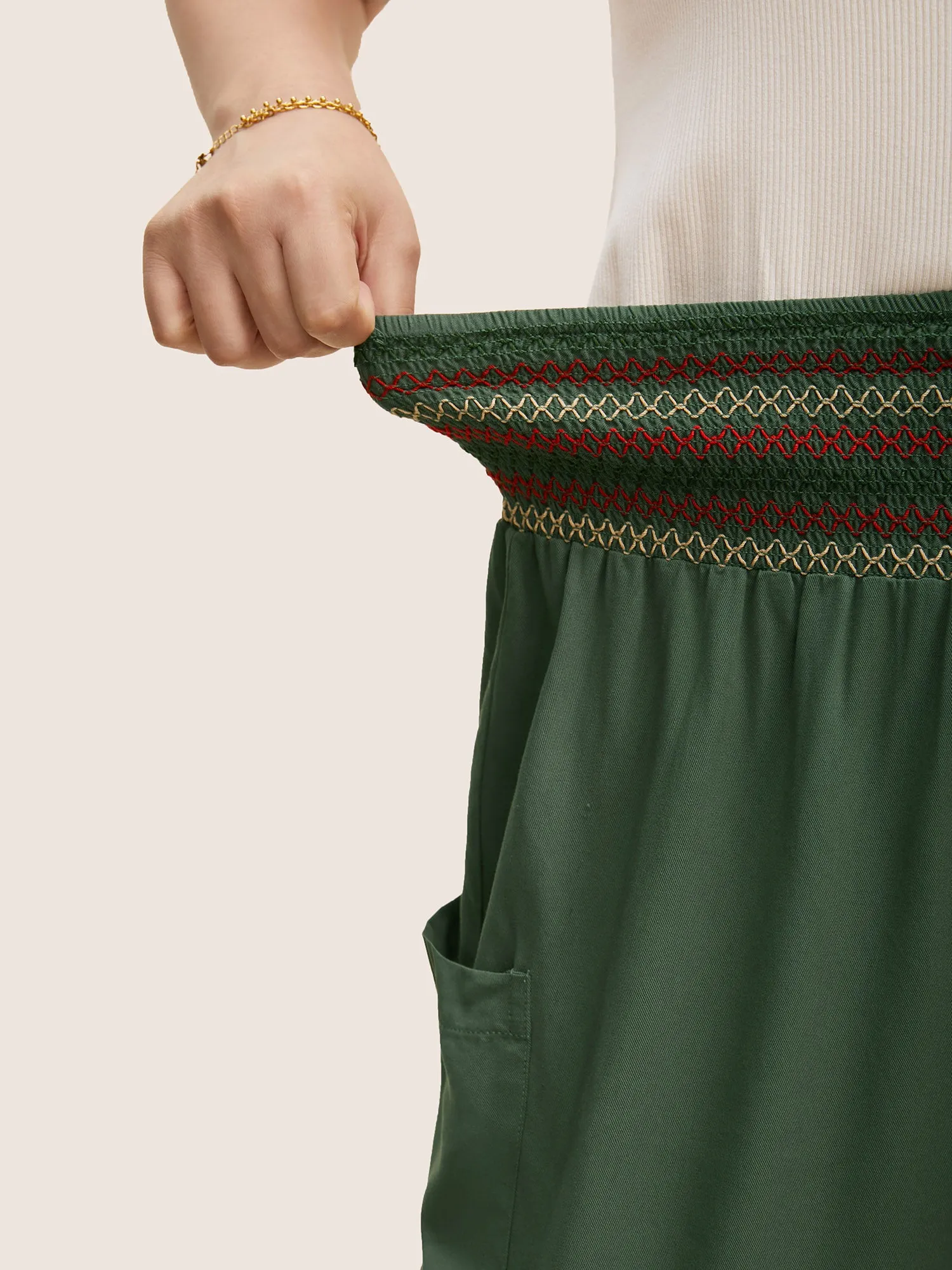 Mid Rise Shirred Tapered Leg Pants sold by Bloomchic product image thumbnail 5