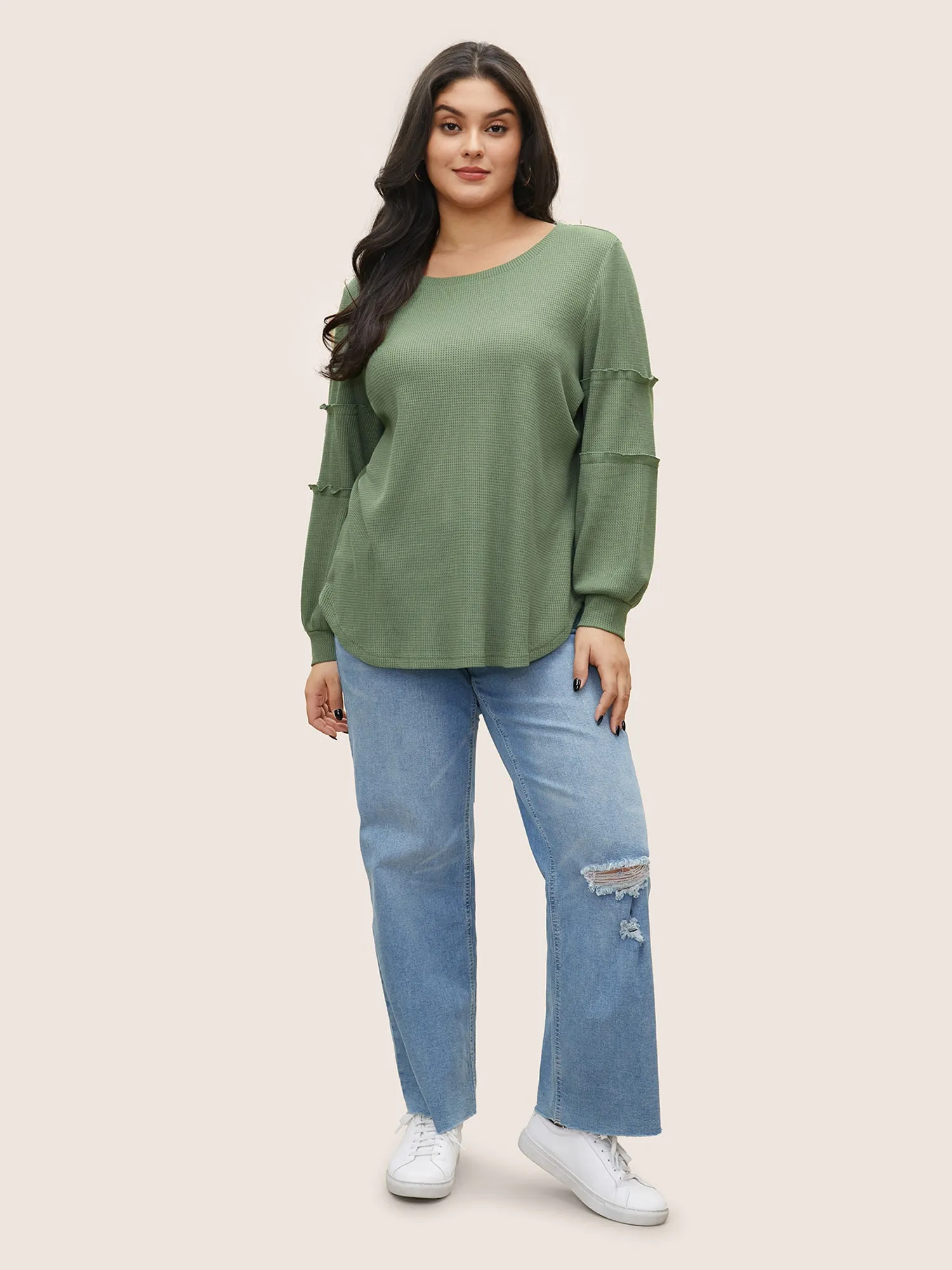 Plain Texture Waffle Knit Arc Hem T-shirt sold by Bloomchic product image thumbnail 3