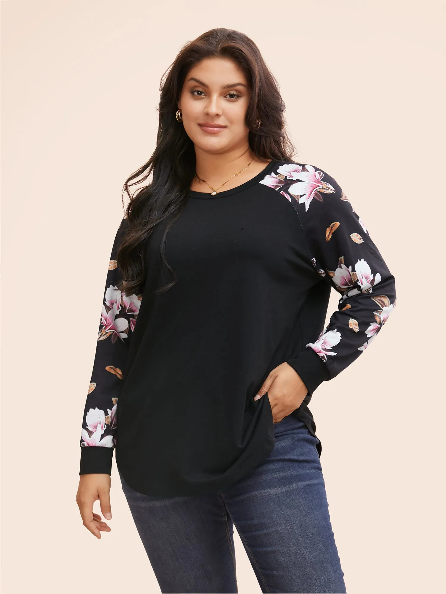 Floral Patchwork Crew Neck Raglan Sleeve Sweatshirt sold by Bloomchic