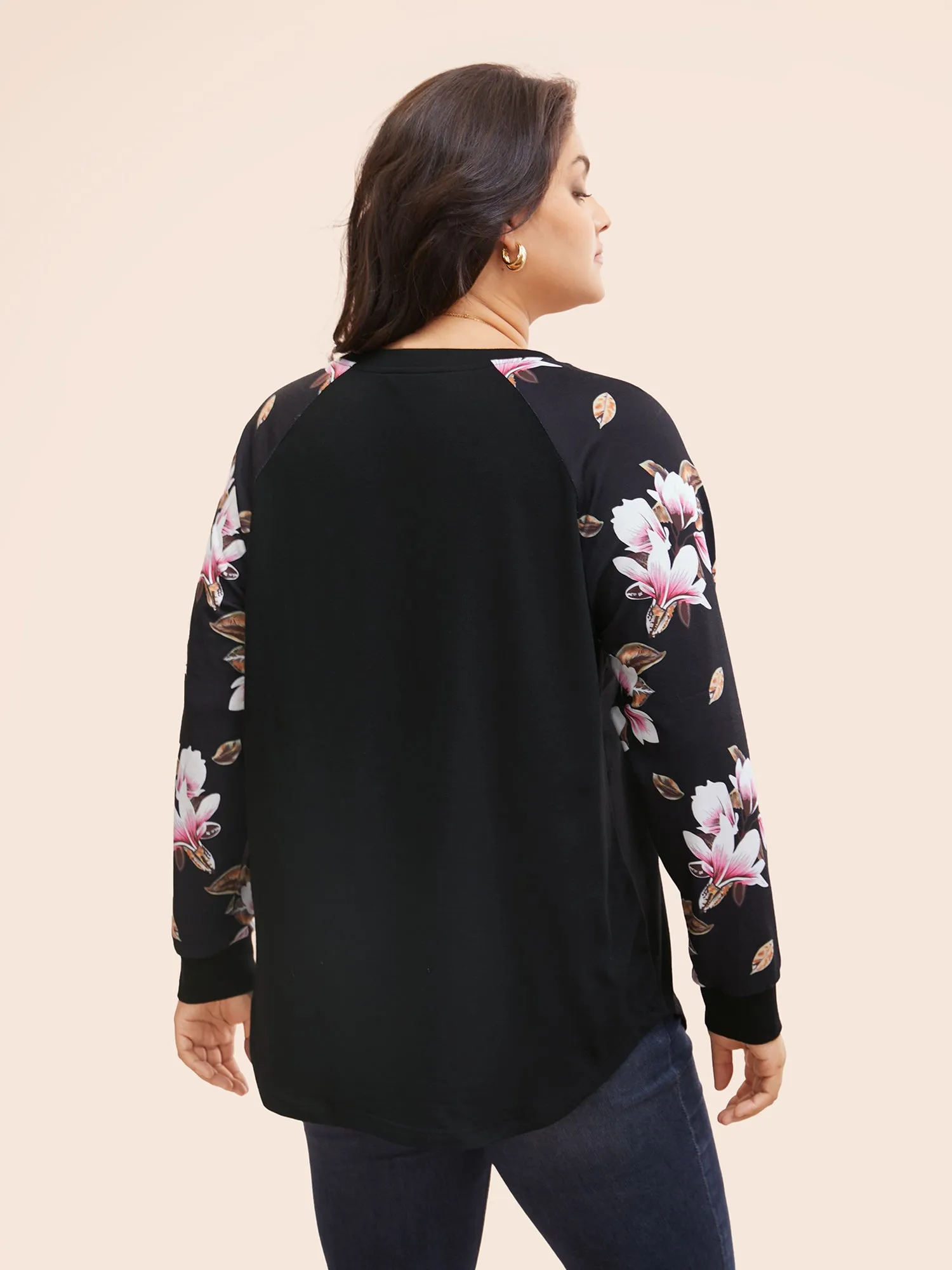 Floral Patchwork Crew Neck Raglan Sleeve Sweatshirt sold by Bloomchic product image thumbnail 4