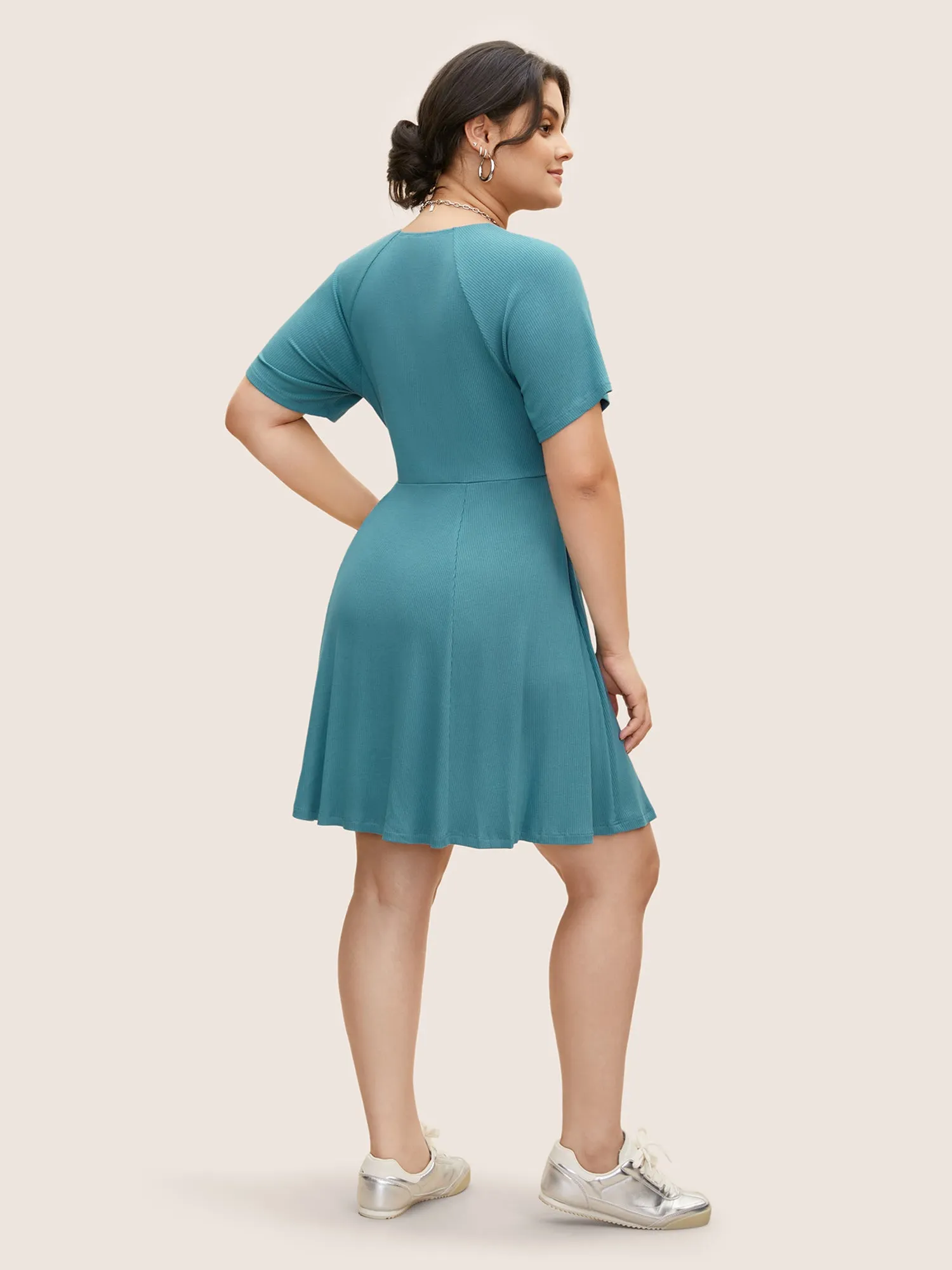 U Neck Solid Raglan Sleeve Dress sold by Bloomchic product image thumbnail 3