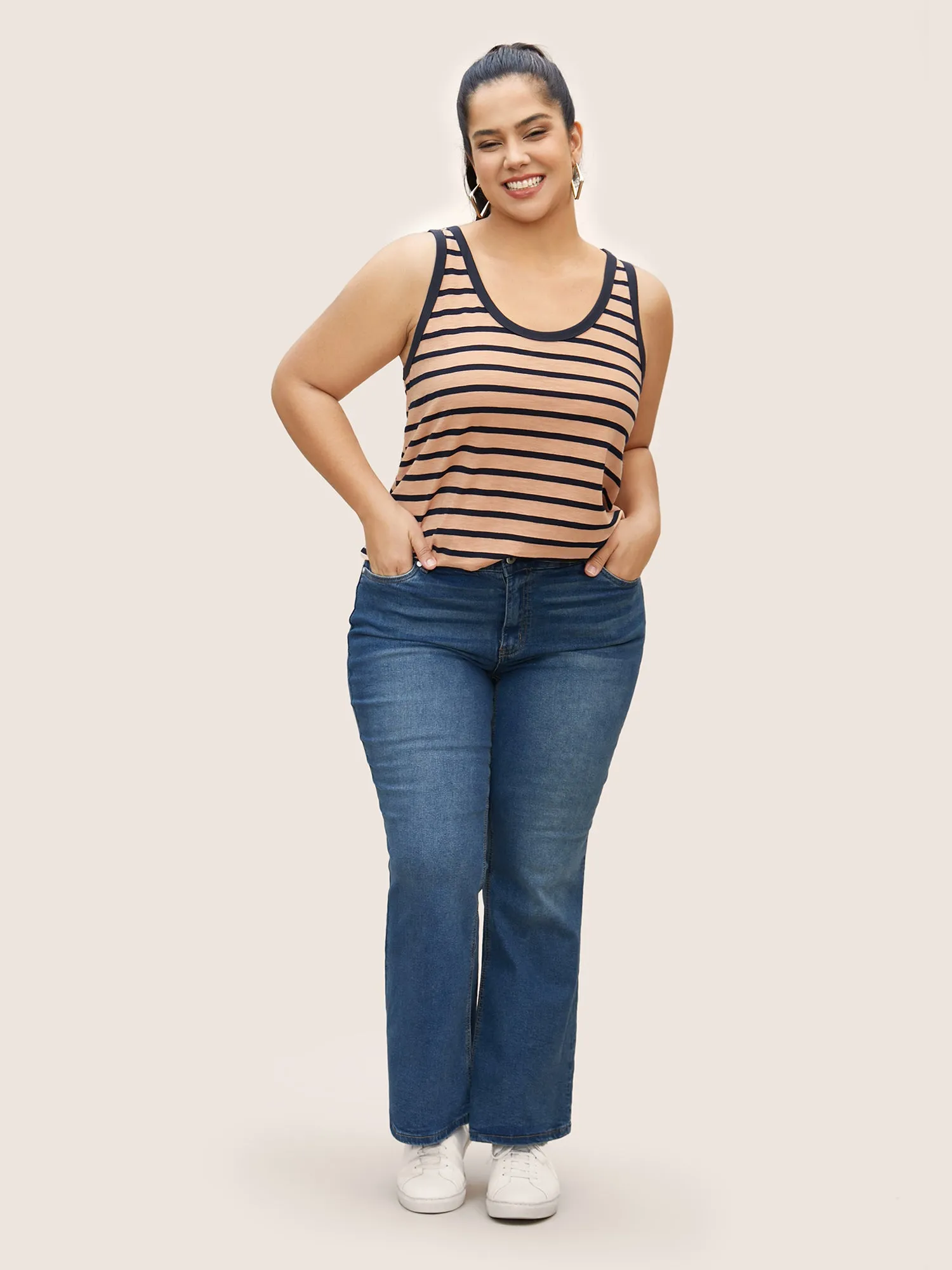 Cotton Striped U Neck Contrast Trim Tank Top sold by Bloomchic product image thumbnail 4