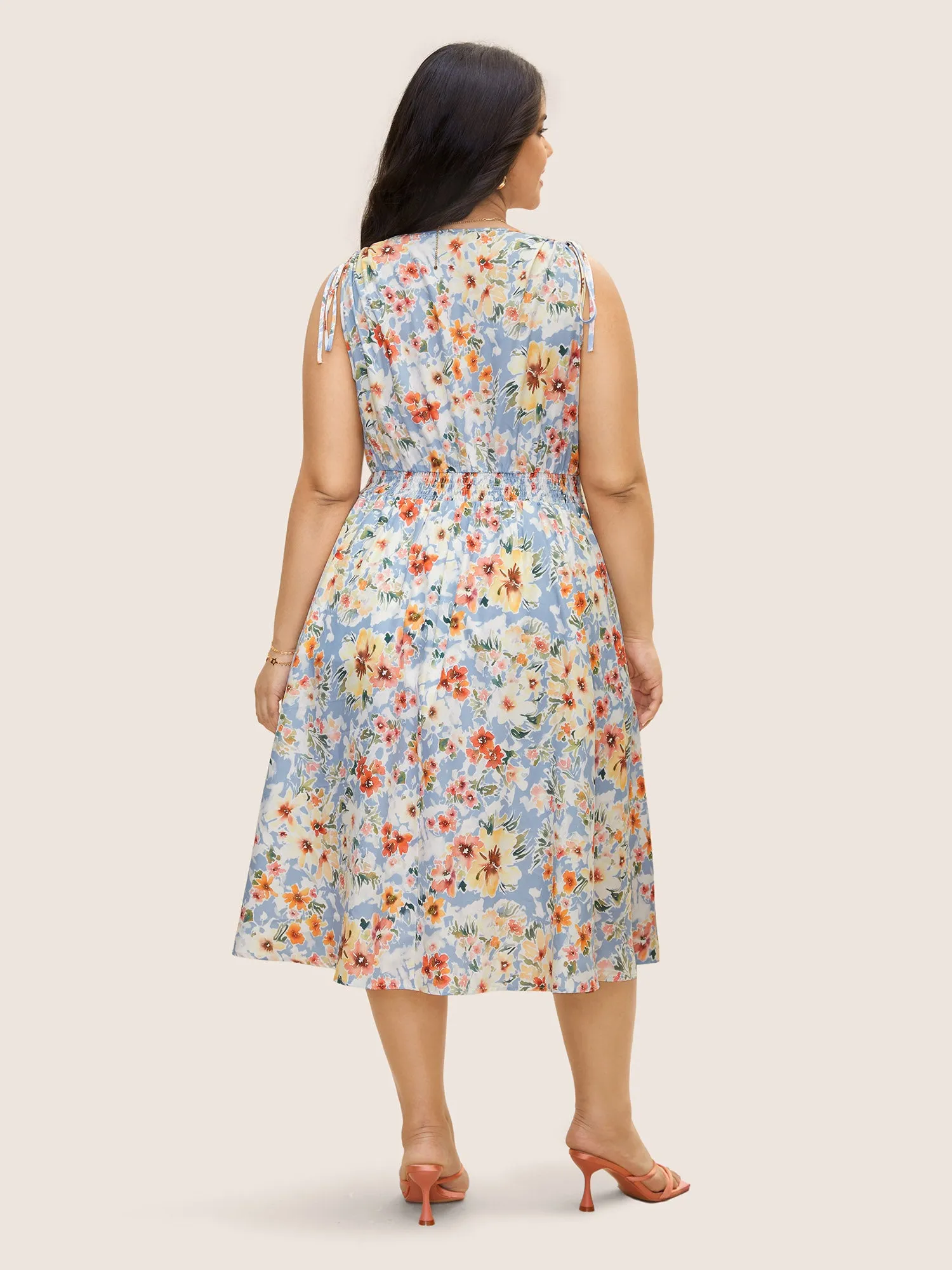 Floral Pleated Drawstring Sleeveless Midi Dress sold by Bloomchic product image thumbnail 3