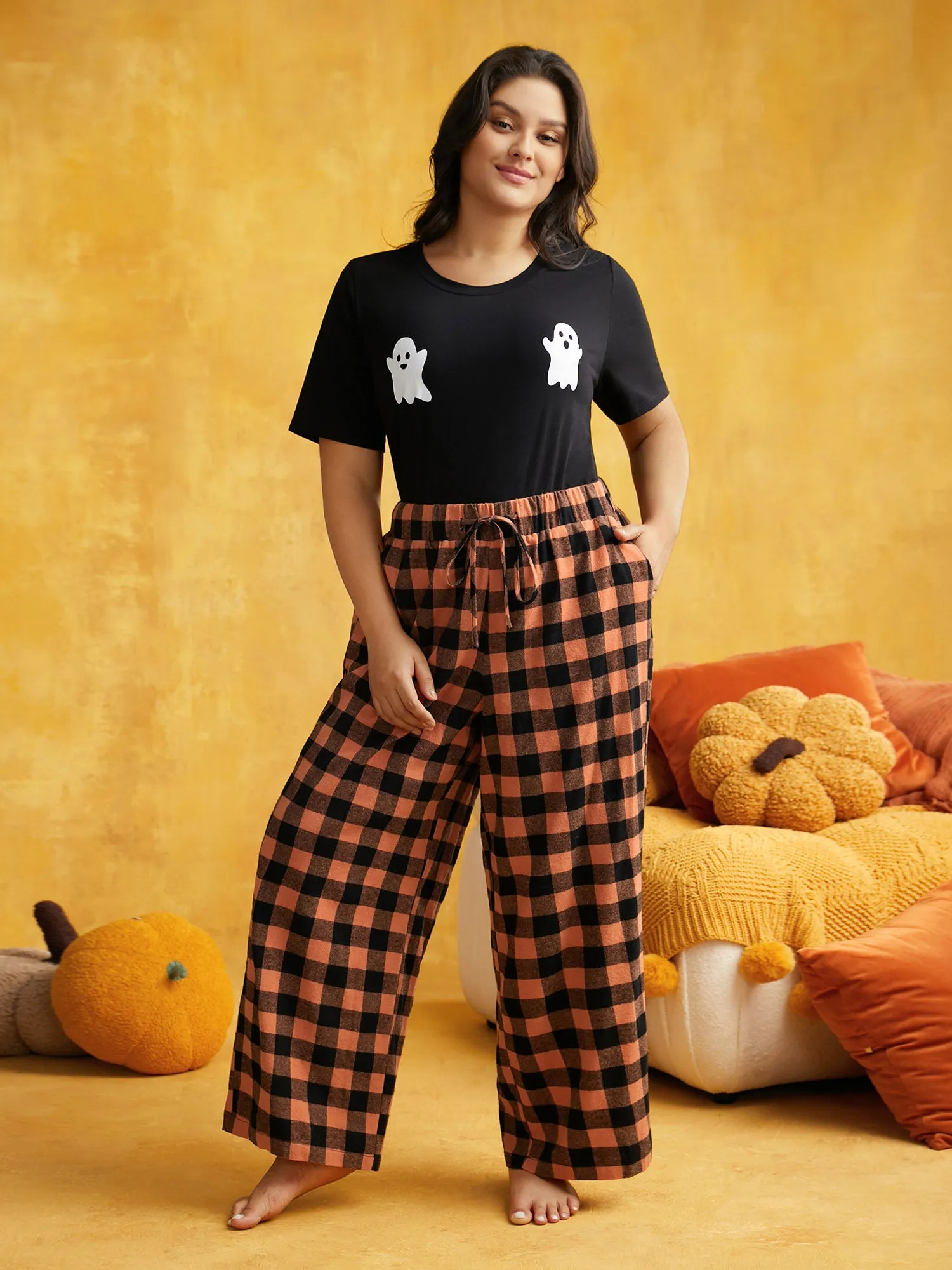 Elastic Waist Plaid Lounge Bottoms sold by Bloomchic product image thumbnail 2