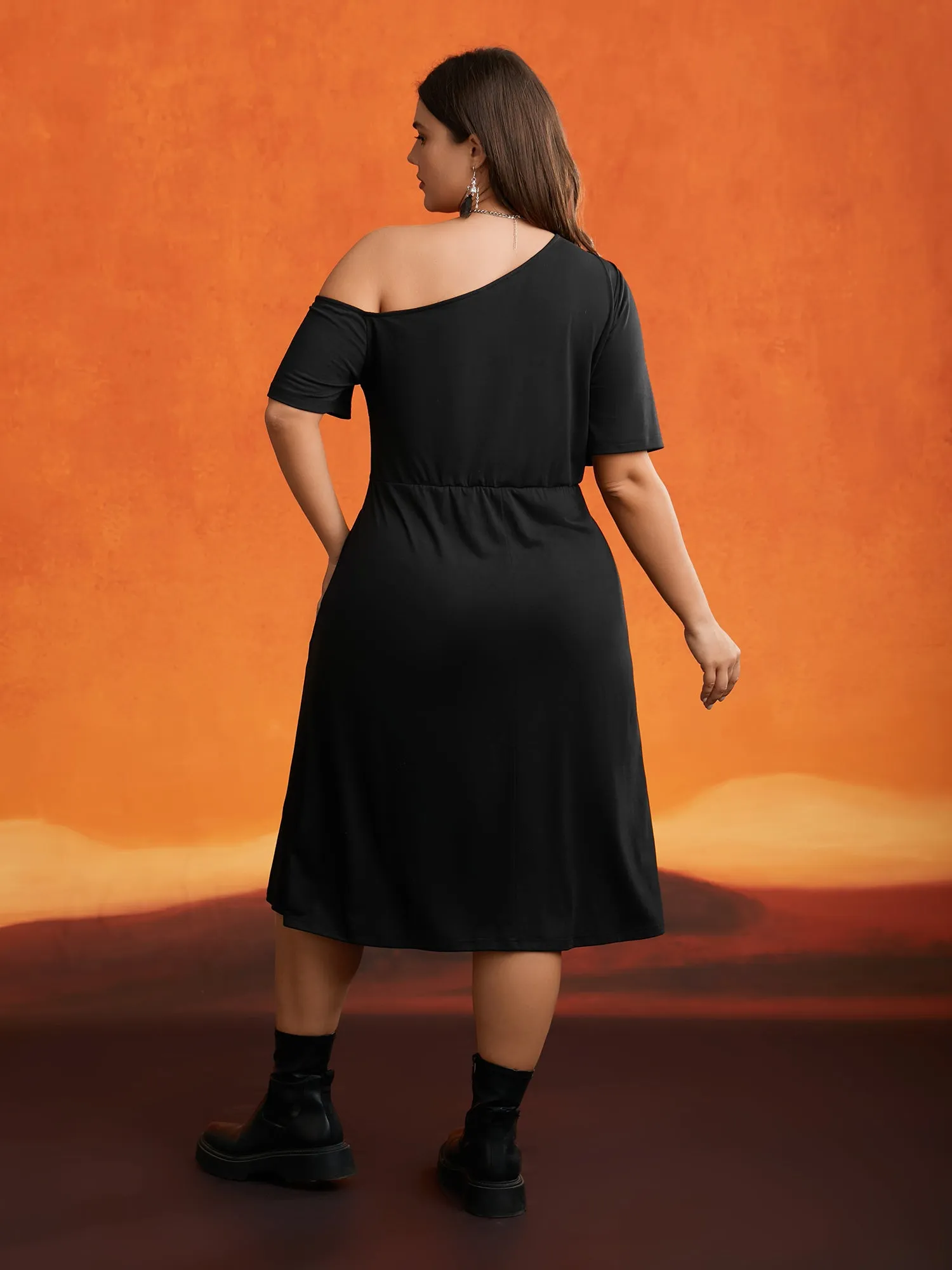 Stretch Fabric Off-Shoulder Dark Tarot Dress sold by Bloomchic product image thumbnail 4