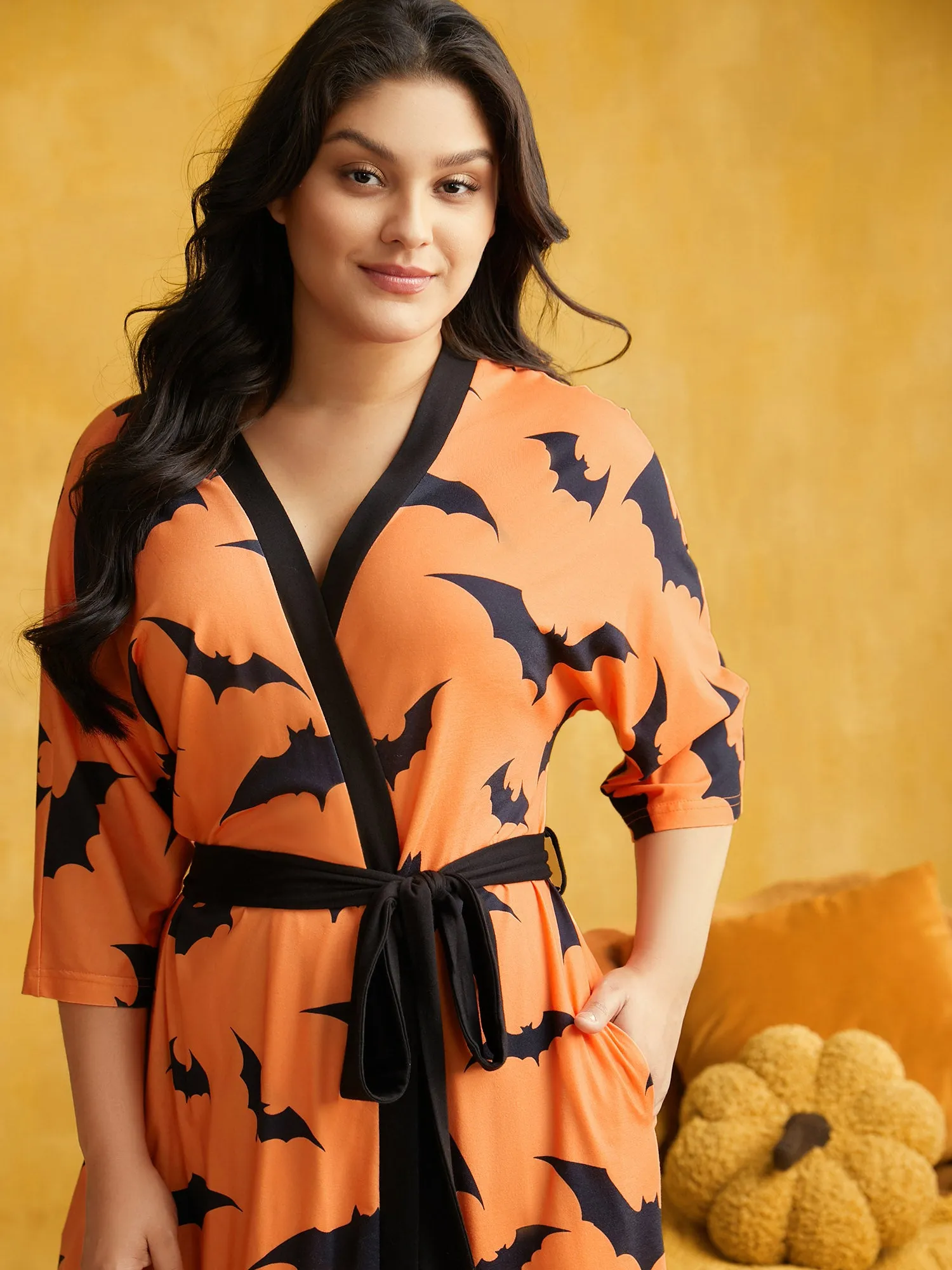 Batty Print Midi Loungewear Robe sold by Bloomchic product image thumbnail 2