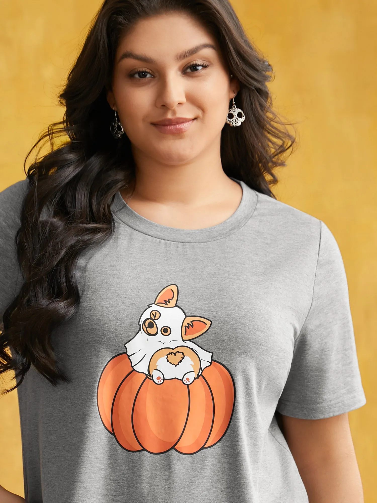 Pumpkin & Corgi Printed Relaxed Fit T-shirt sold by Bloomchic product image thumbnail 3