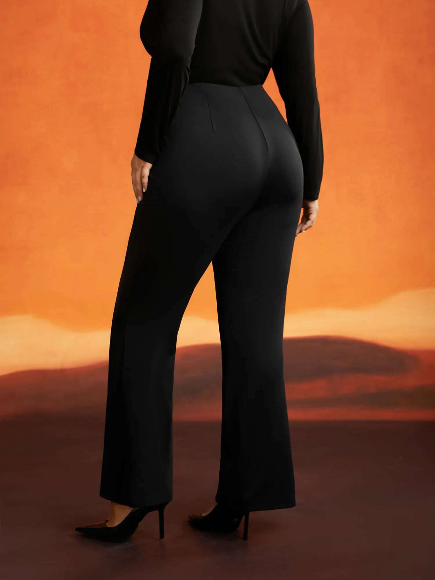 Stretchy Moon Shaped Zipper Flare Pants sold by Bloomchic product image thumbnail 2