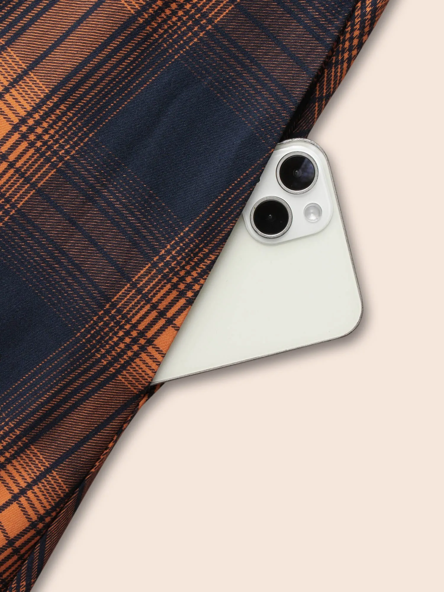 Stretchy Plaid Contrast Splicing Midi Dress sold by Bloomchic product image thumbnail 5