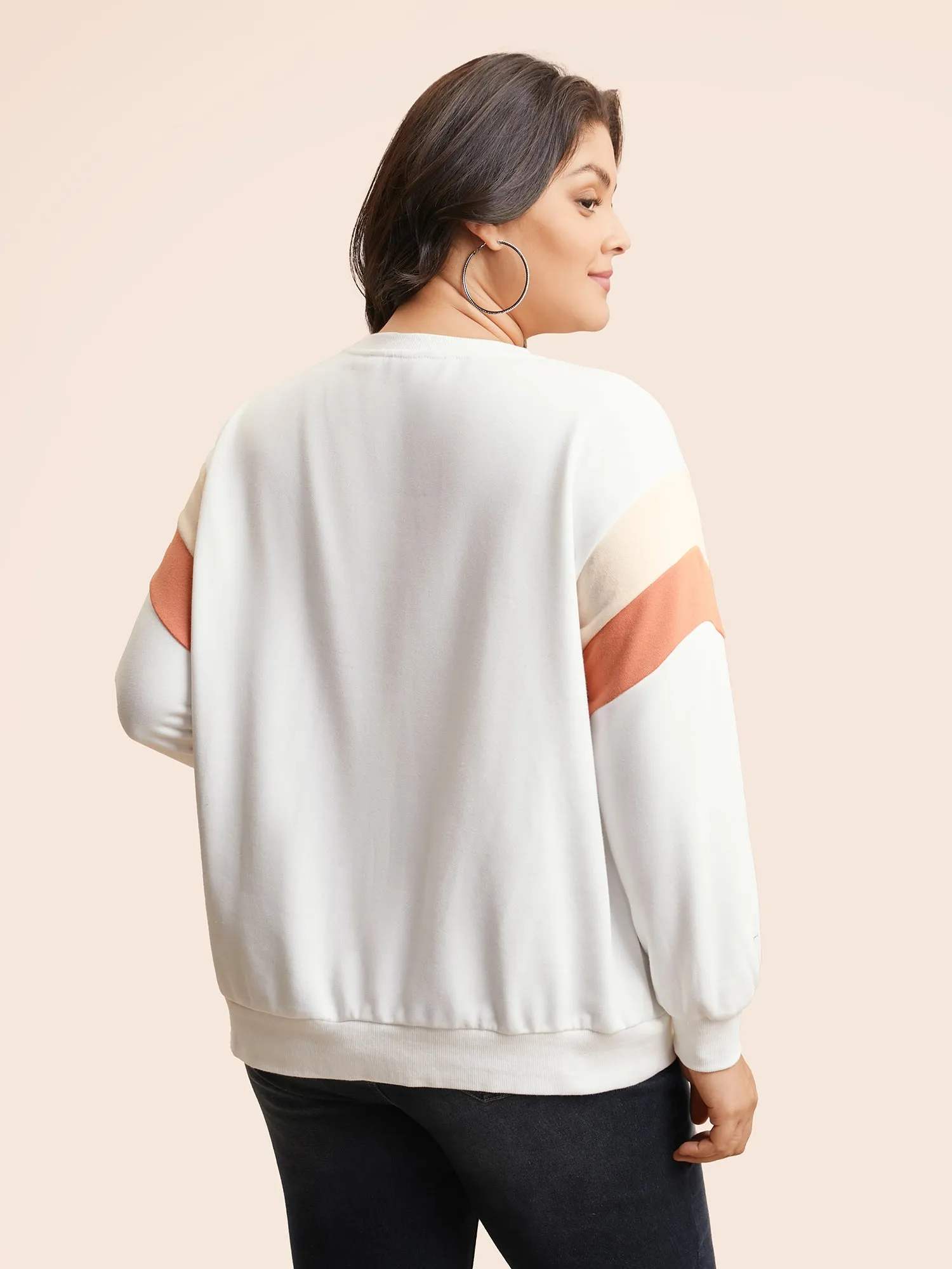 Round Neck Positive Slogan Contrast Sweatshirt sold by Bloomchic product image thumbnail 3