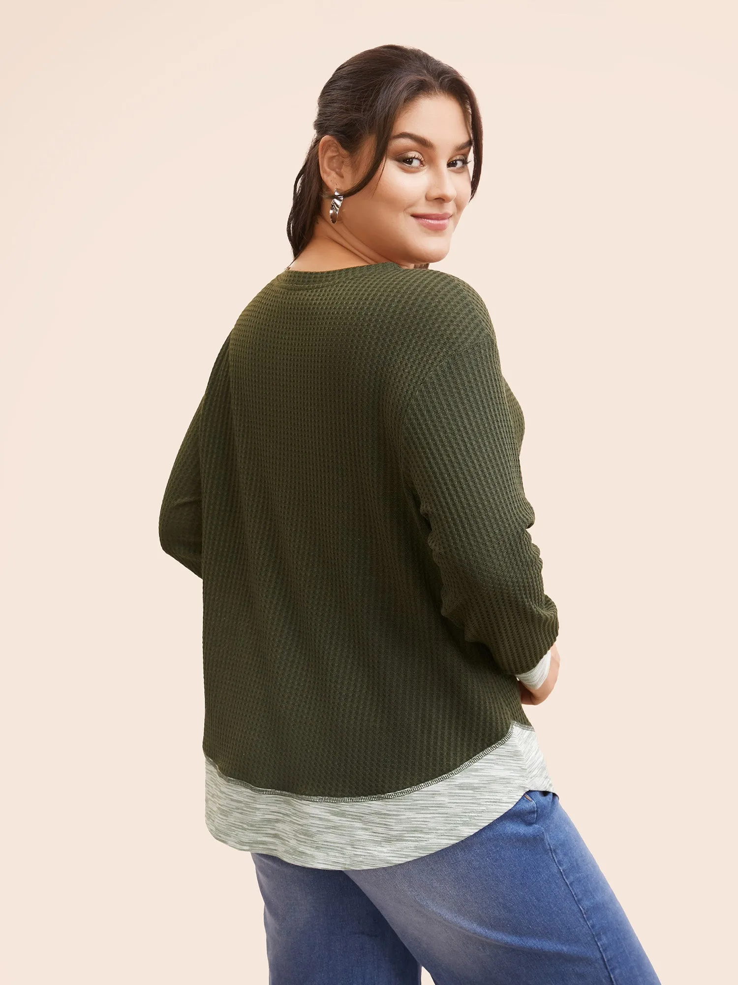 Notched Waffle Knit Patchwork Contrast T-shirt sold by Bloomchic product image thumbnail 2