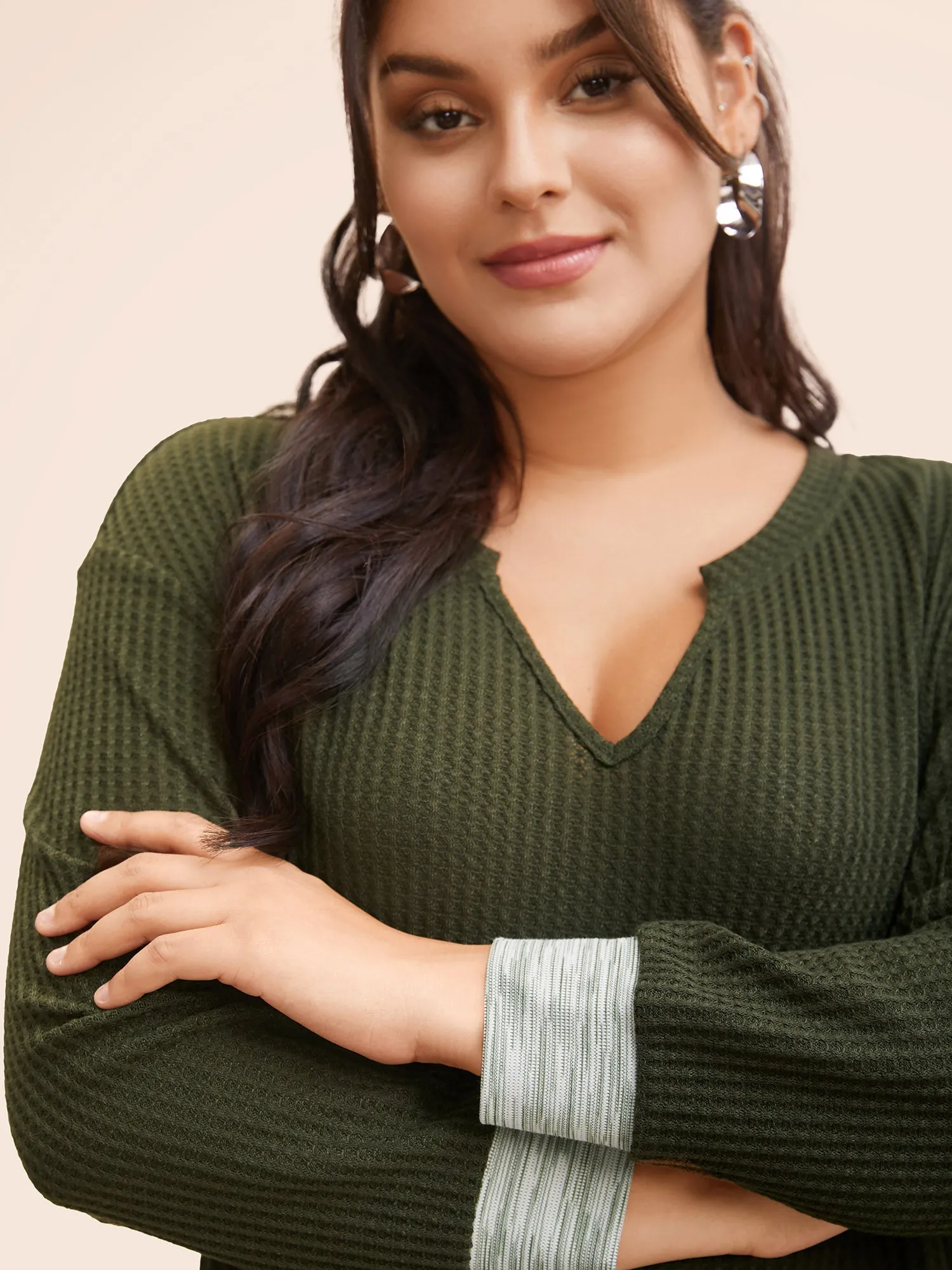 Notched Waffle Knit Patchwork Contrast T-shirt sold by Bloomchic product image thumbnail 4