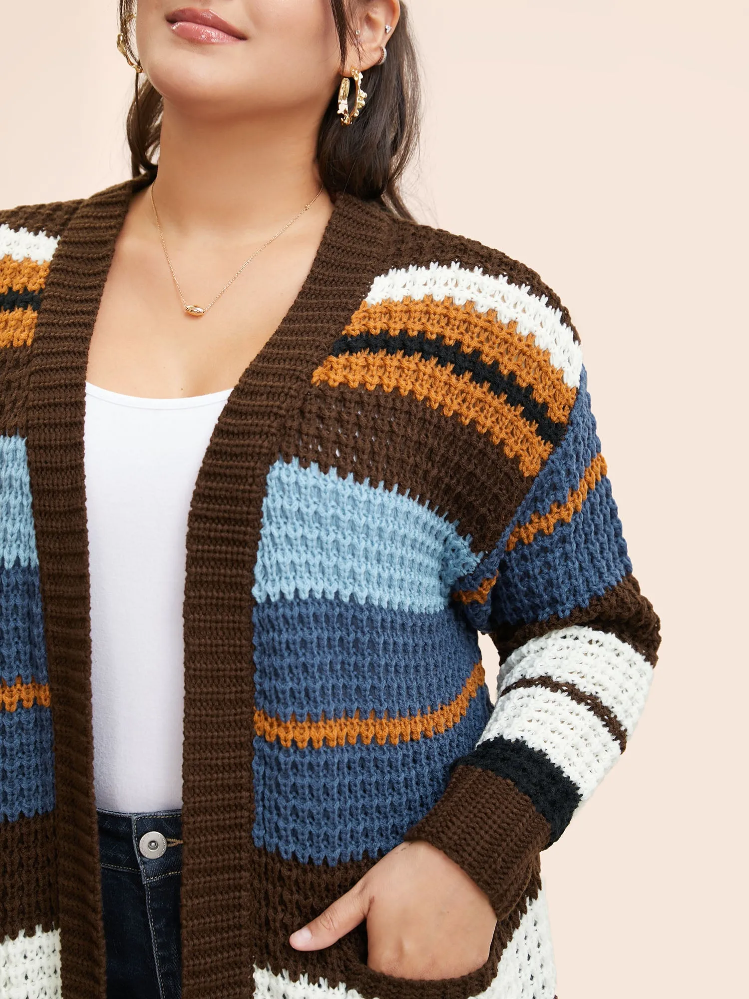 Colorblock Contrast Patched Pocket Cardigan sold by Bloomchic product image thumbnail 4