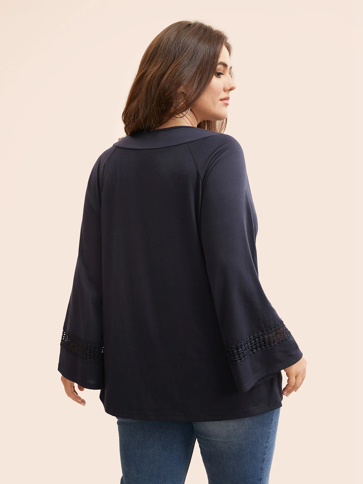 Round Neck Lace Trim Raglan Sleeve T-shirt sold by Bloomchic product image thumbnail 3