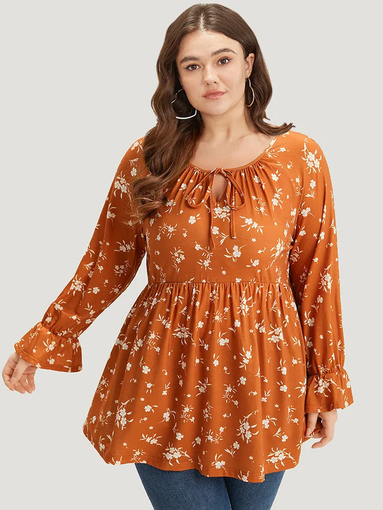 Silhouette Floral Print Tie Neck Elastic Waist Gathered T-shirt sold by Bloomchic product image thumbnail 3