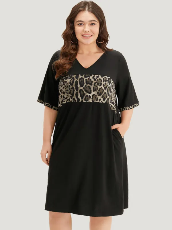 Supersoft Essentials Leopard Print Patchwork Pocket V Neck Dress sold by Bloomchic