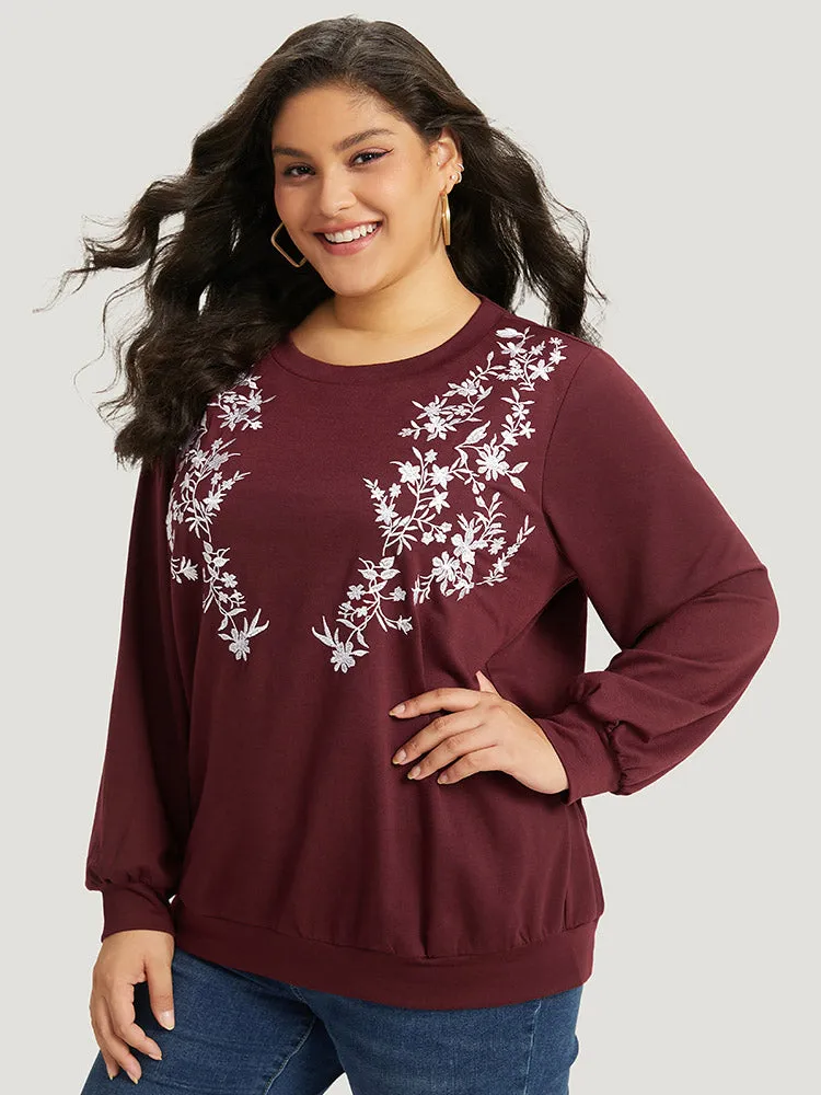Silhouette Floral Print Embroidered Crew Neck Sweatshirt sold by Bloomchic product image thumbnail 2