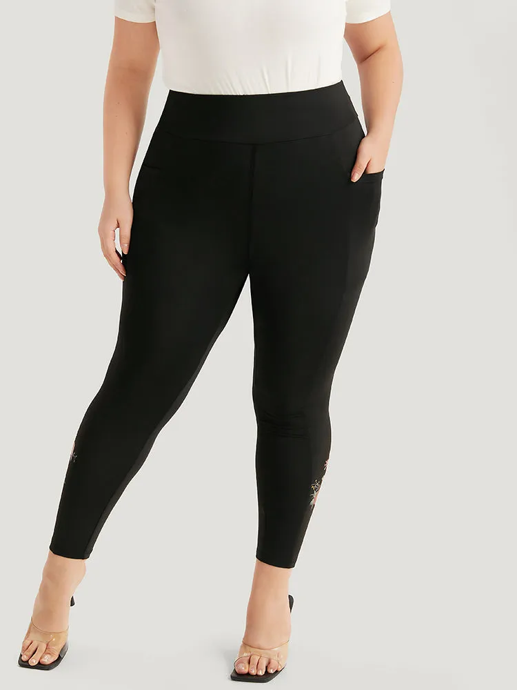 Plain Pocket Wideband Waist Floral Print Leggings sold by Bloomchic product image thumbnail 4