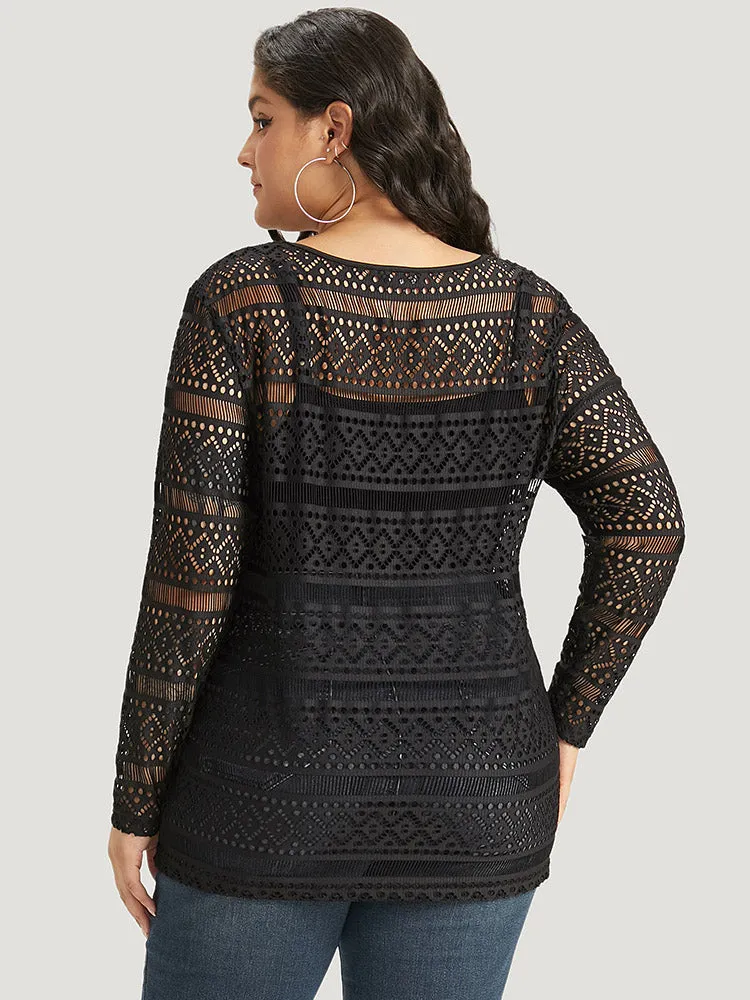 Halloween Plain Geometric Eyelet V Neck T-shirt sold by Bloomchic product image thumbnail 5