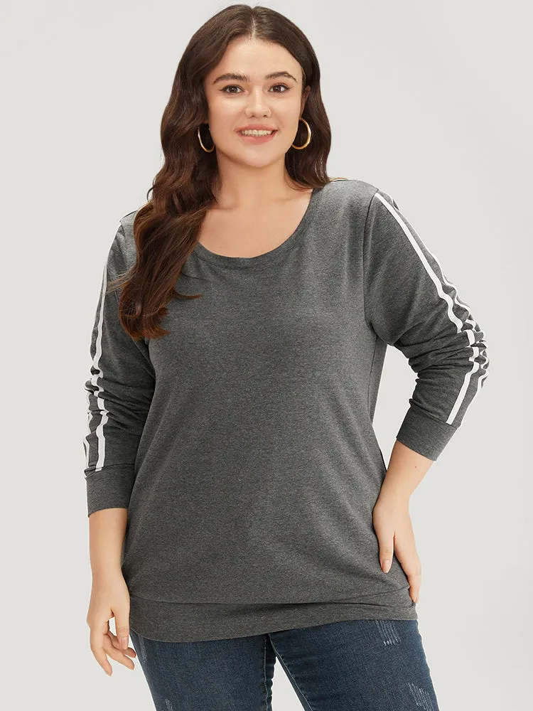 Contrast Trim Crew Neck Sweatshirt sold by Bloomchic product image thumbnail 2