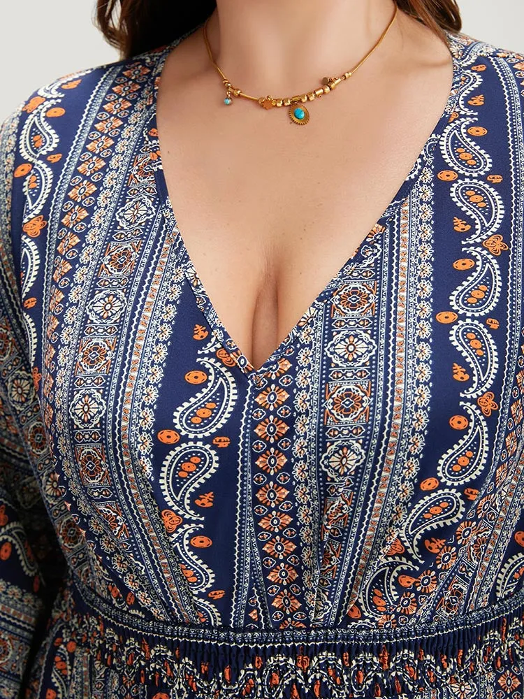 Bandana Print Elastic Cuffs Layered Hem Dress sold by Bloomchic product image thumbnail 5