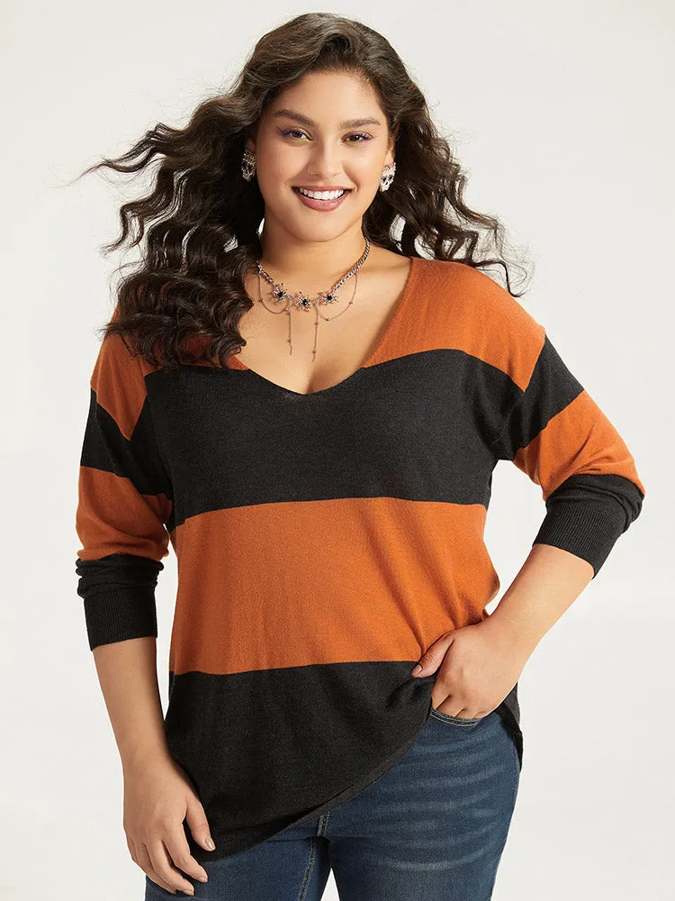 Halloween Supersoft Essentials Colorblock Contrast Elastic Cuffs Pullover sold by Bloomchic product image thumbnail 3
