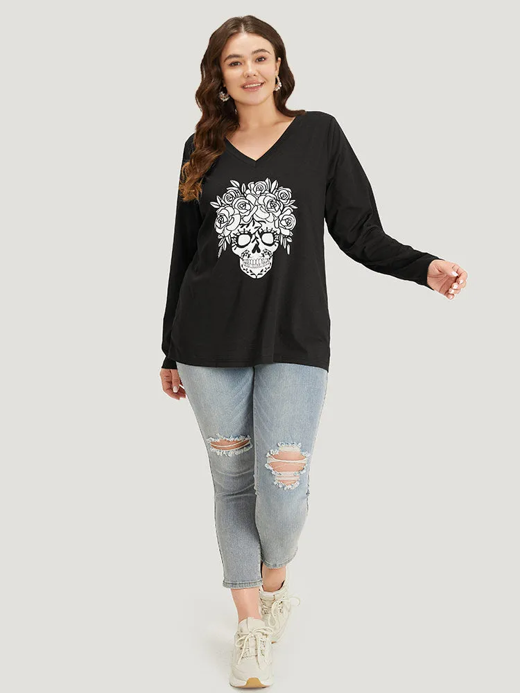 Skull Print V Neck T-shirt sold by Bloomchic product image thumbnail 5