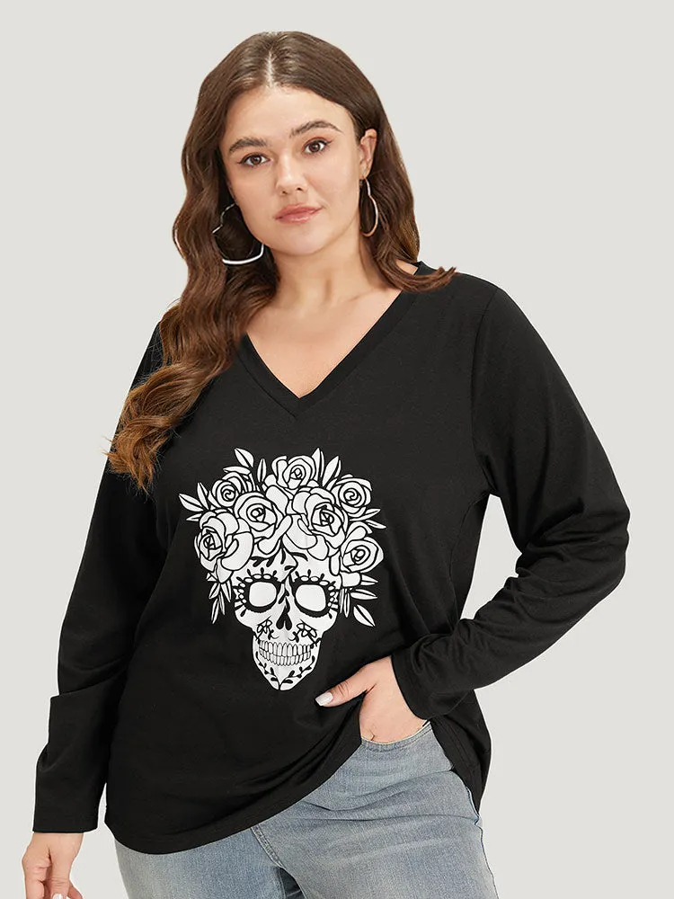 Skull Print V Neck T-shirt sold by Bloomchic product image thumbnail 3