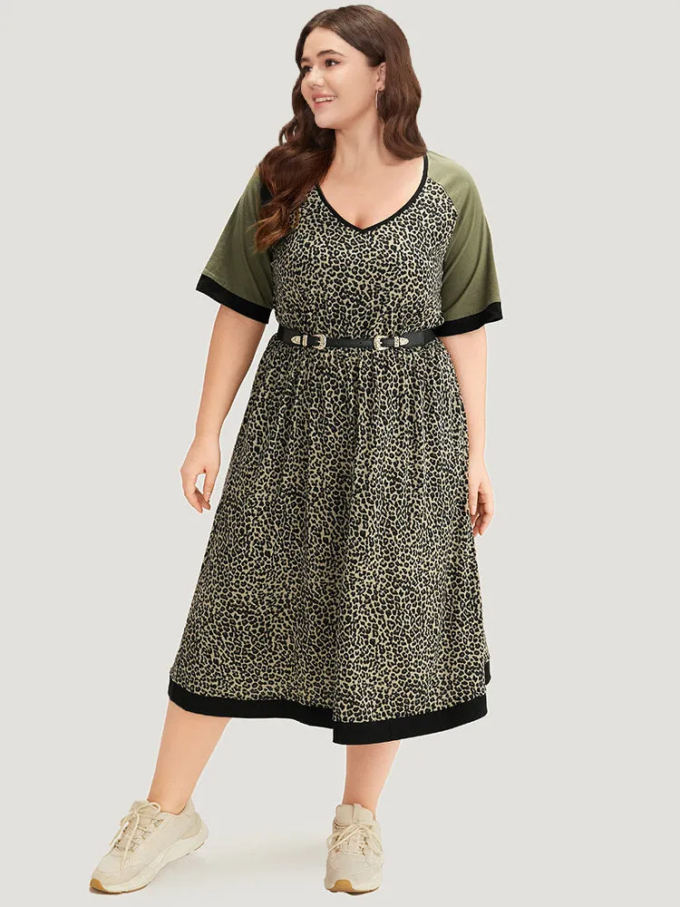 Leopard Print Pocket Patchwork Gathered Contrast Trim Dress sold by Bloomchic product image thumbnail 4