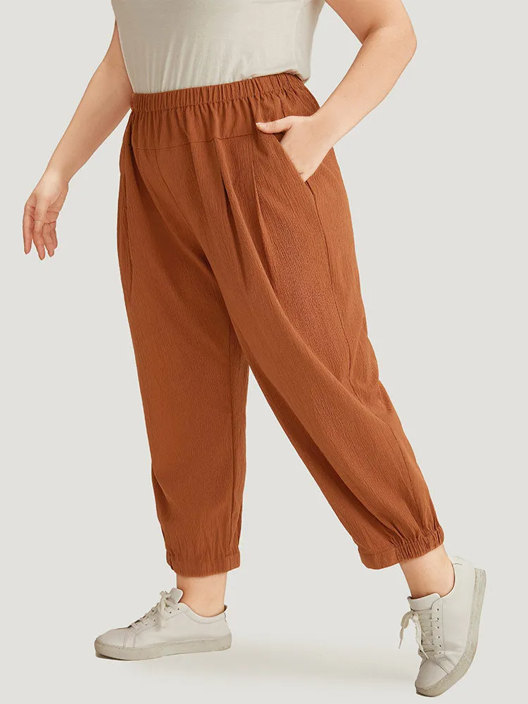Plain Texture Pocket Elastic Waist Gathered Pants sold by Bloomchic product image thumbnail 2