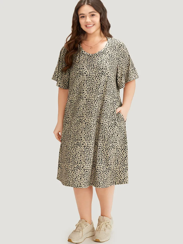 Supersoft Essentials Leopard Print Pocket Crew Neck Flutter Sleeve Dress sold by Bloomchic product image thumbnail 4