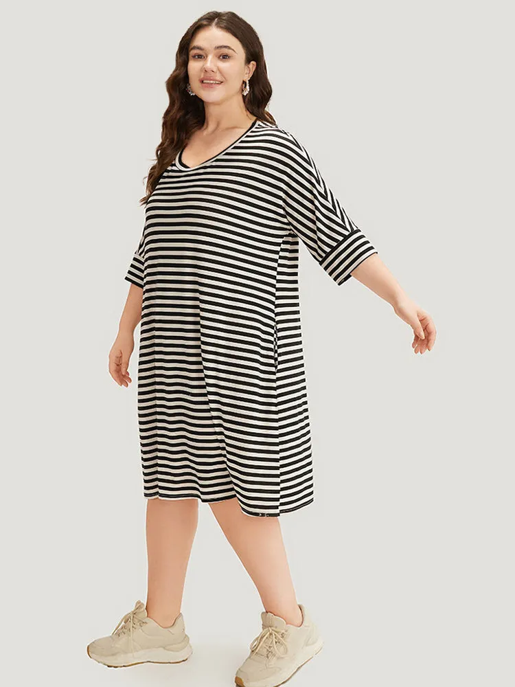 Supersoft Essentials Striped Pocket Crew Neck Batwing Sleeve Dress sold by Bloomchic product image thumbnail 3