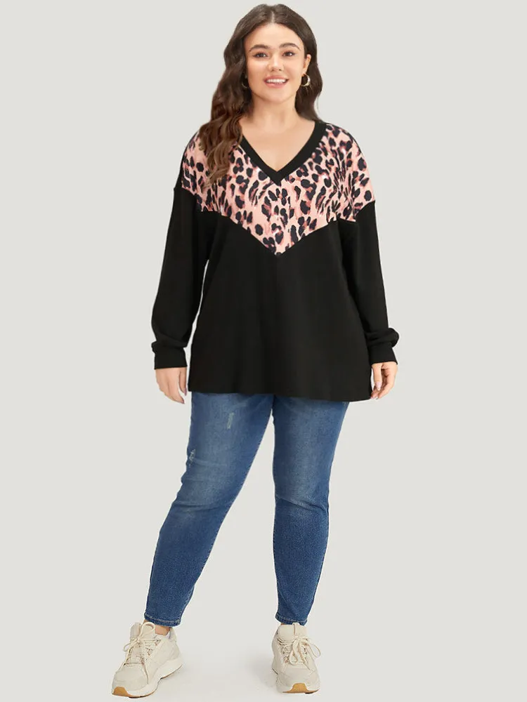 Leopard Print Patchwork V Neck Contrast Trim Sweatshirt sold by Bloomchic product image thumbnail 4